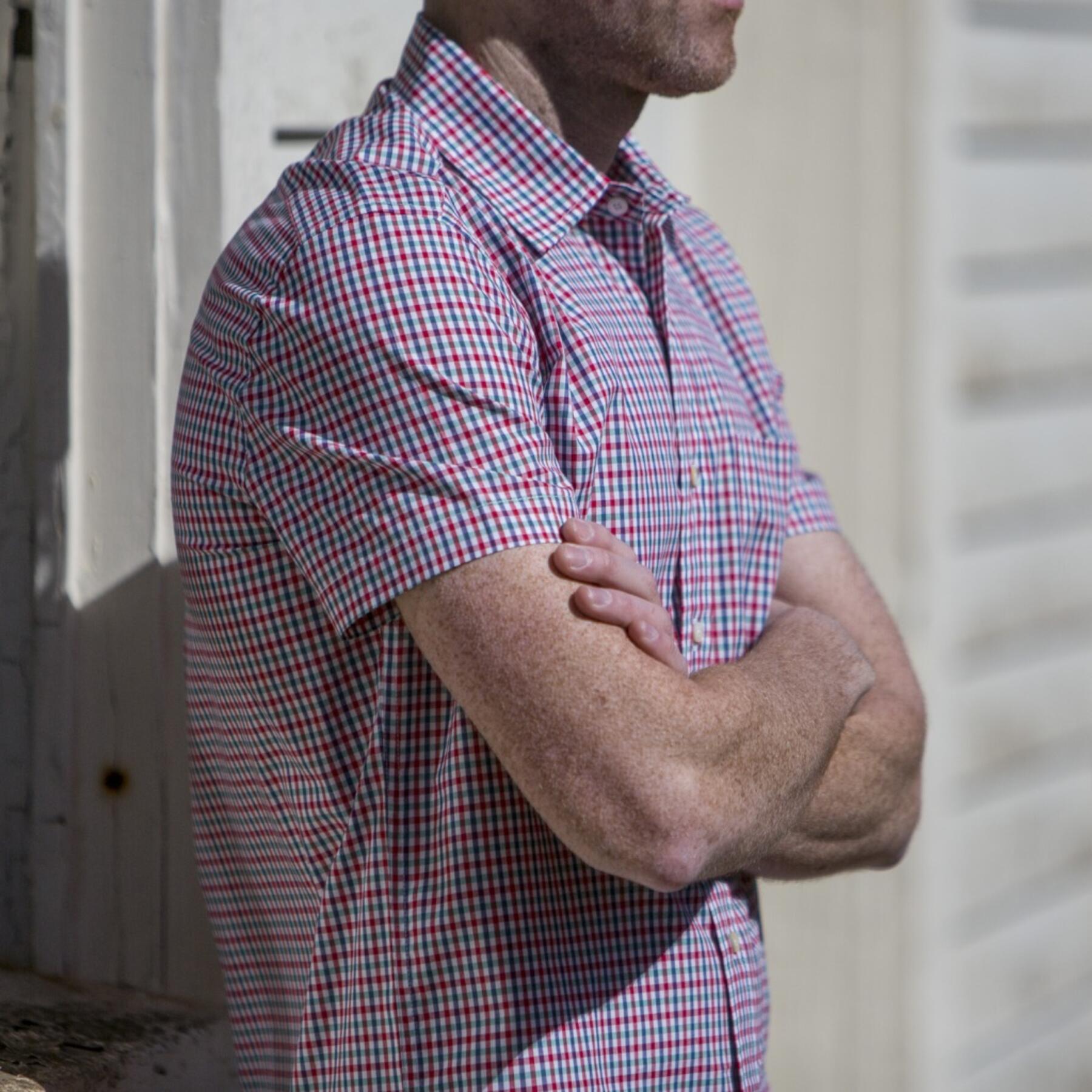 gustin #503 short sleeve red teal gingham