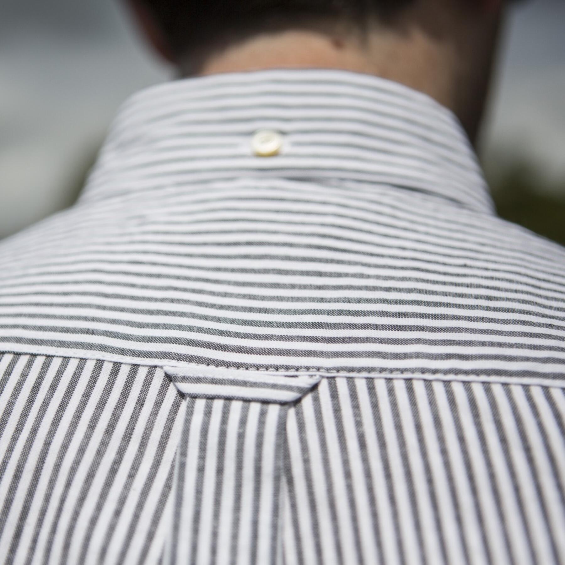 gustin #505 charcoal stripe seersucker