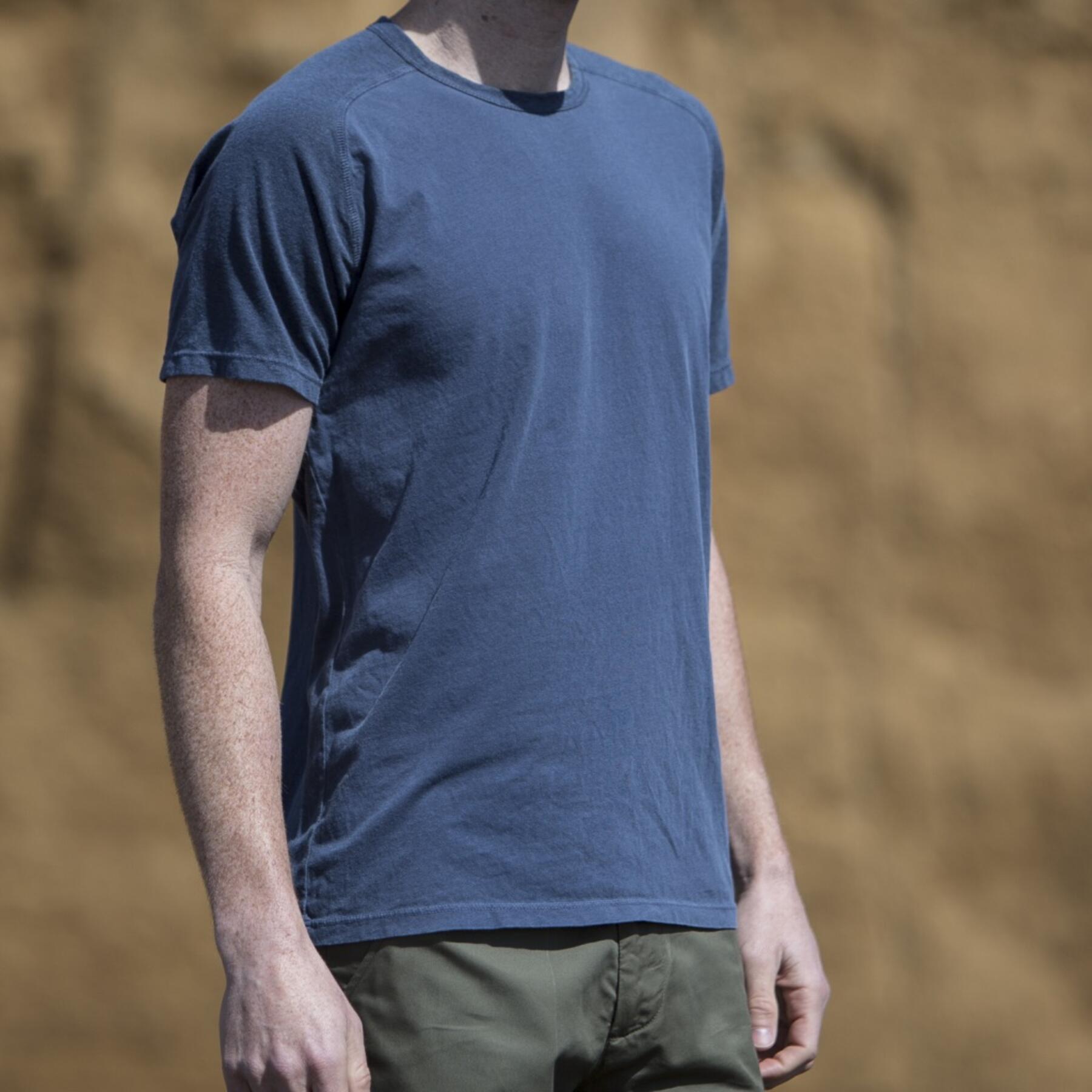 gustin aquamarine raglan t-shirt