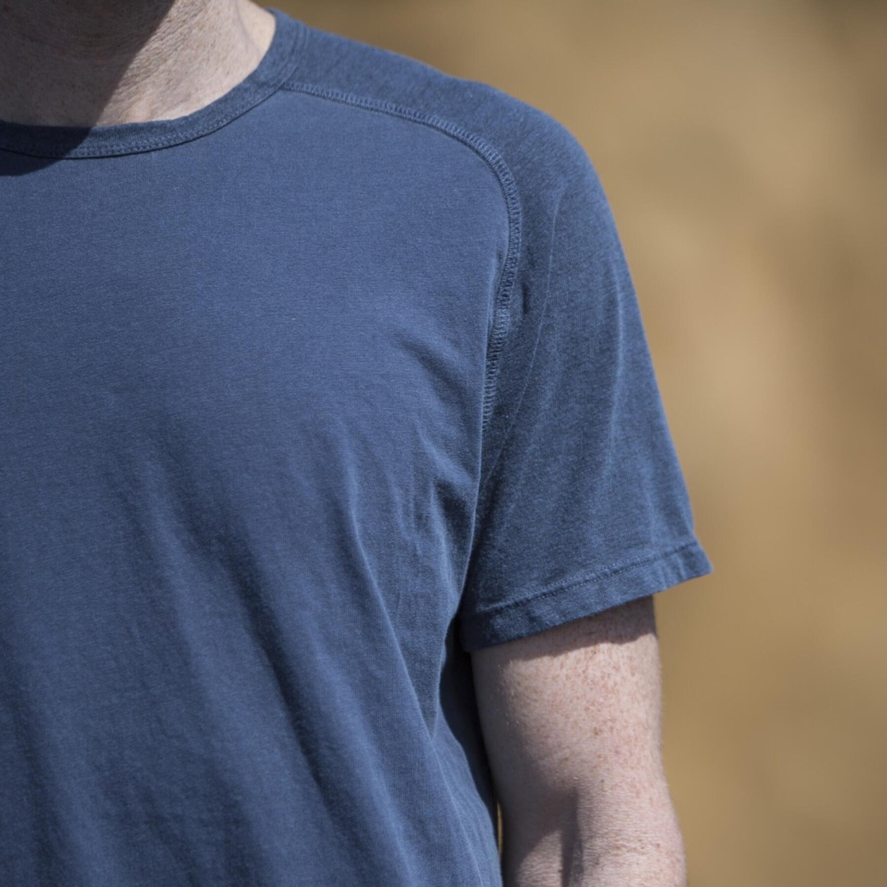 gustin aquamarine raglan t-shirt