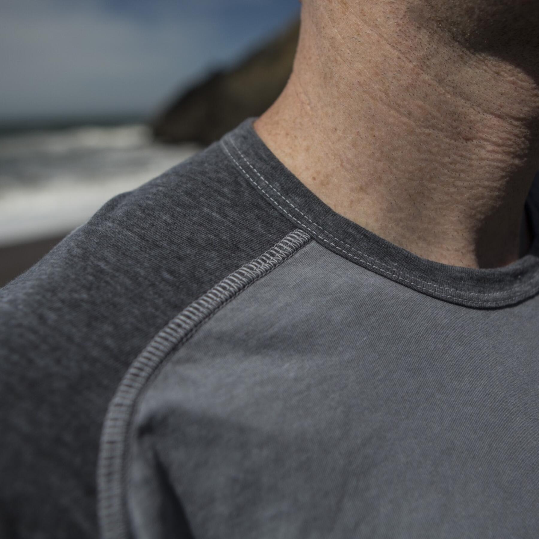 gustin silver raglan t-shirt