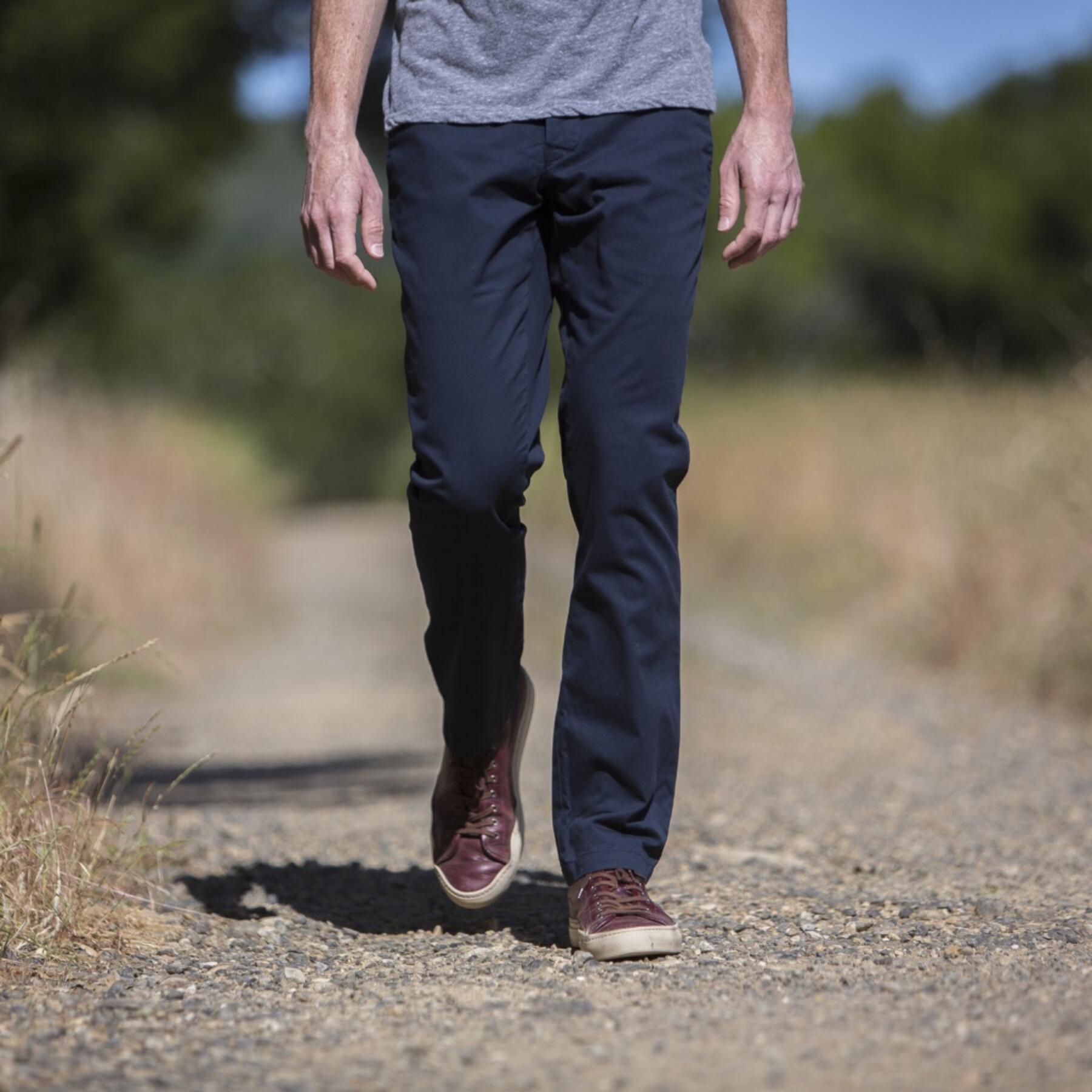 gustin #132 navy superlight chino