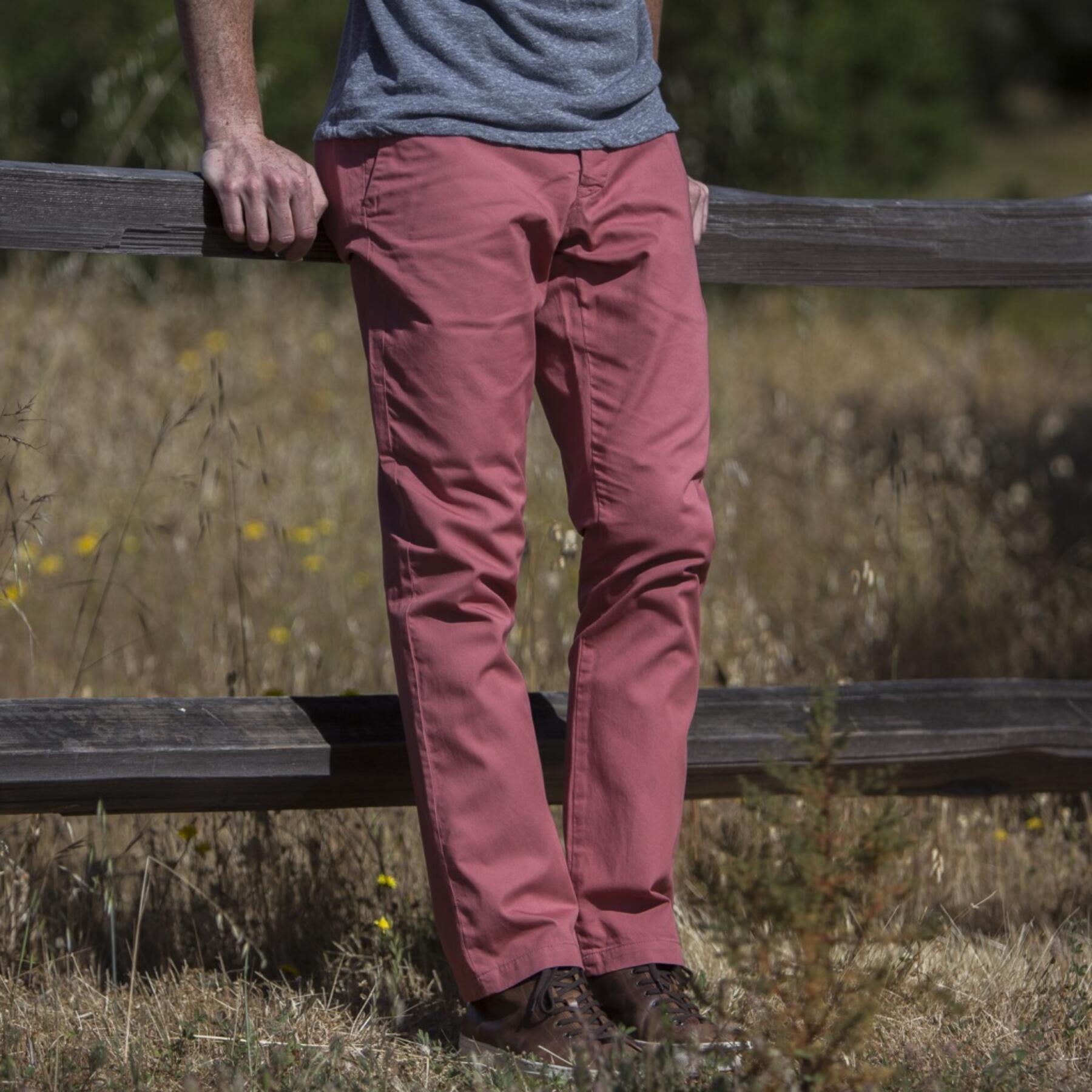 gustin #134 faded red superlight chino