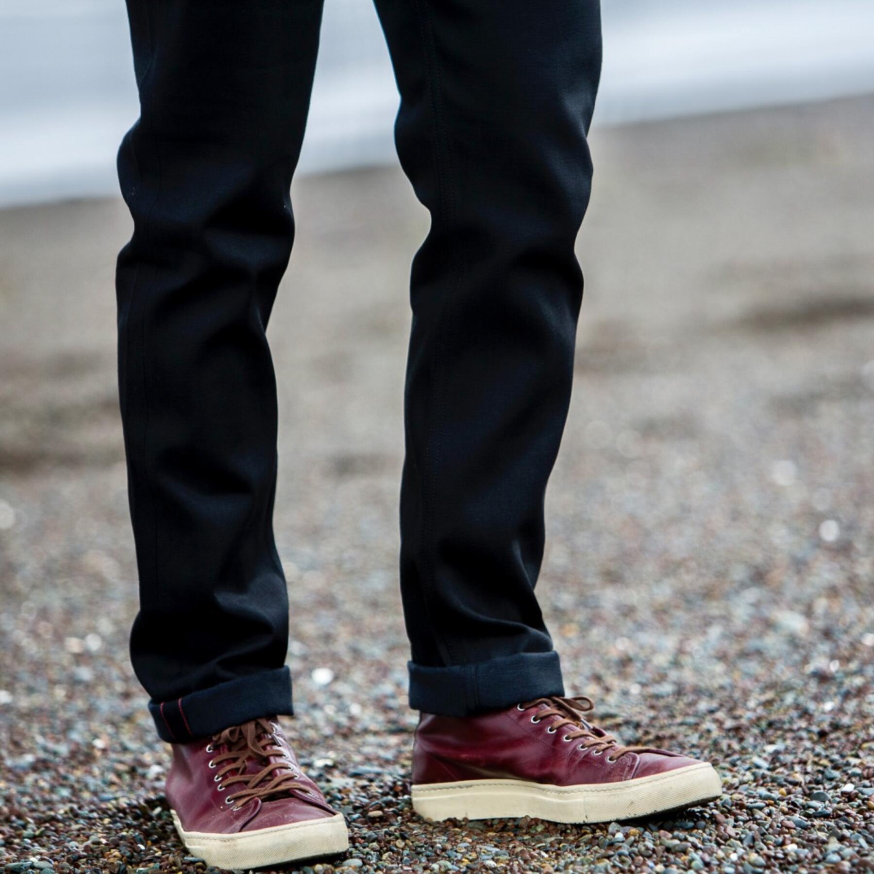 gustin #327 jet black selvedge twill