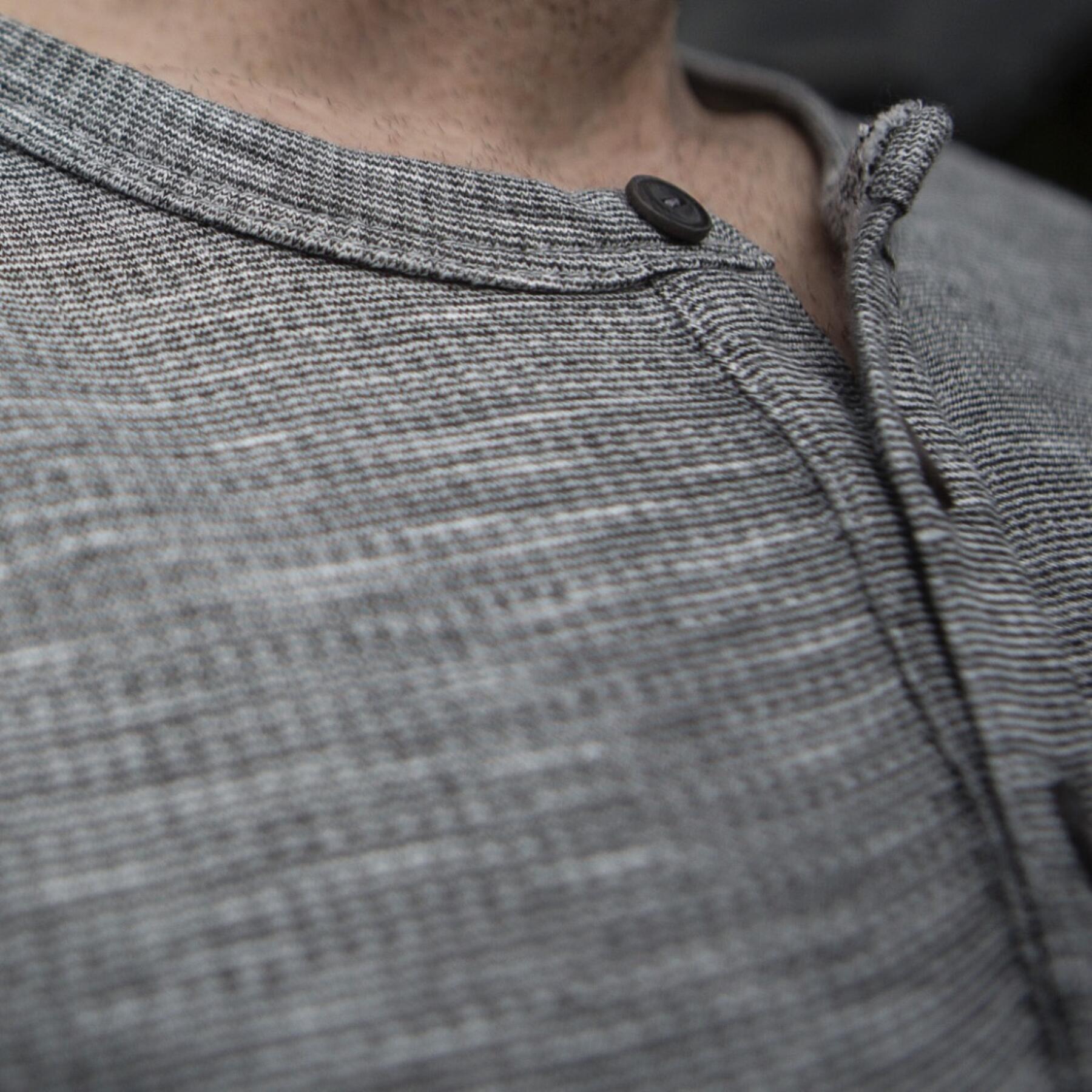 gustin grey heather french terry henley