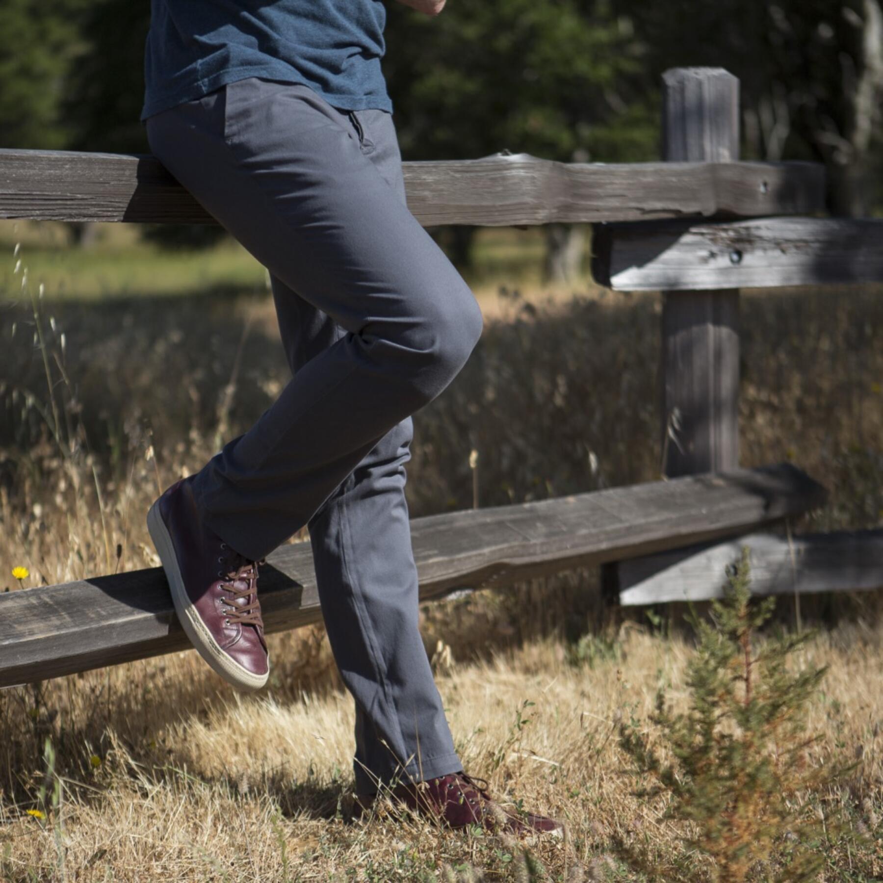gustin #136 bright orange superlight chino