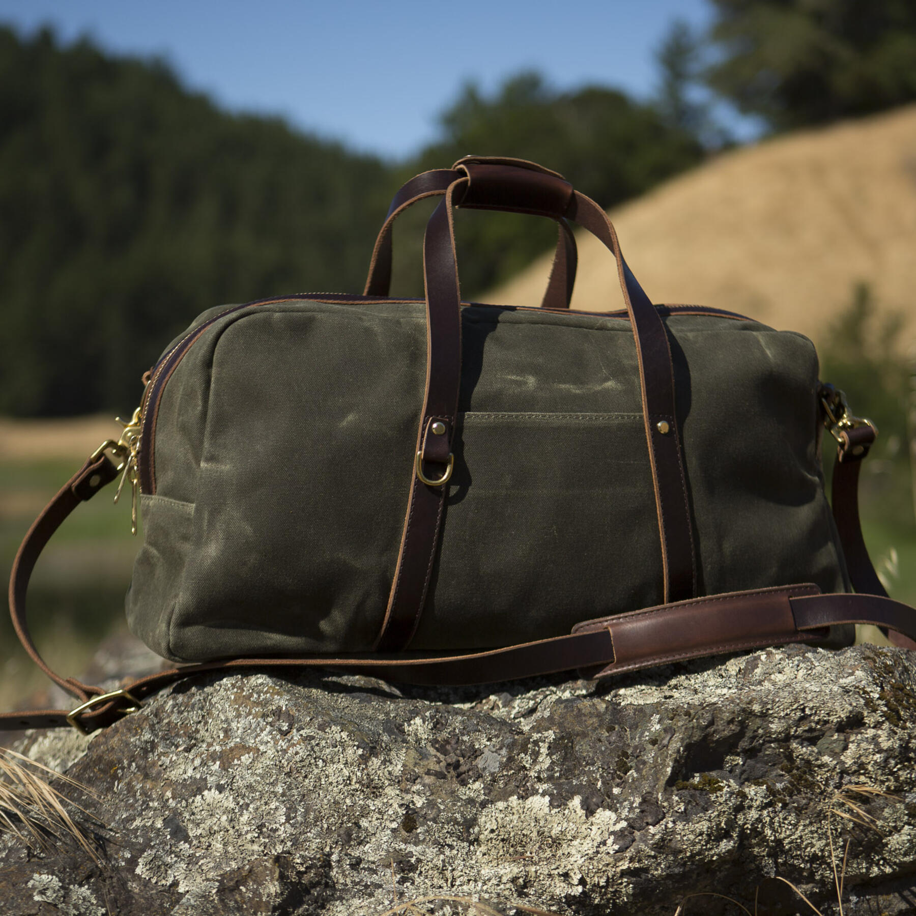 gustin classic duffel - waxed olive