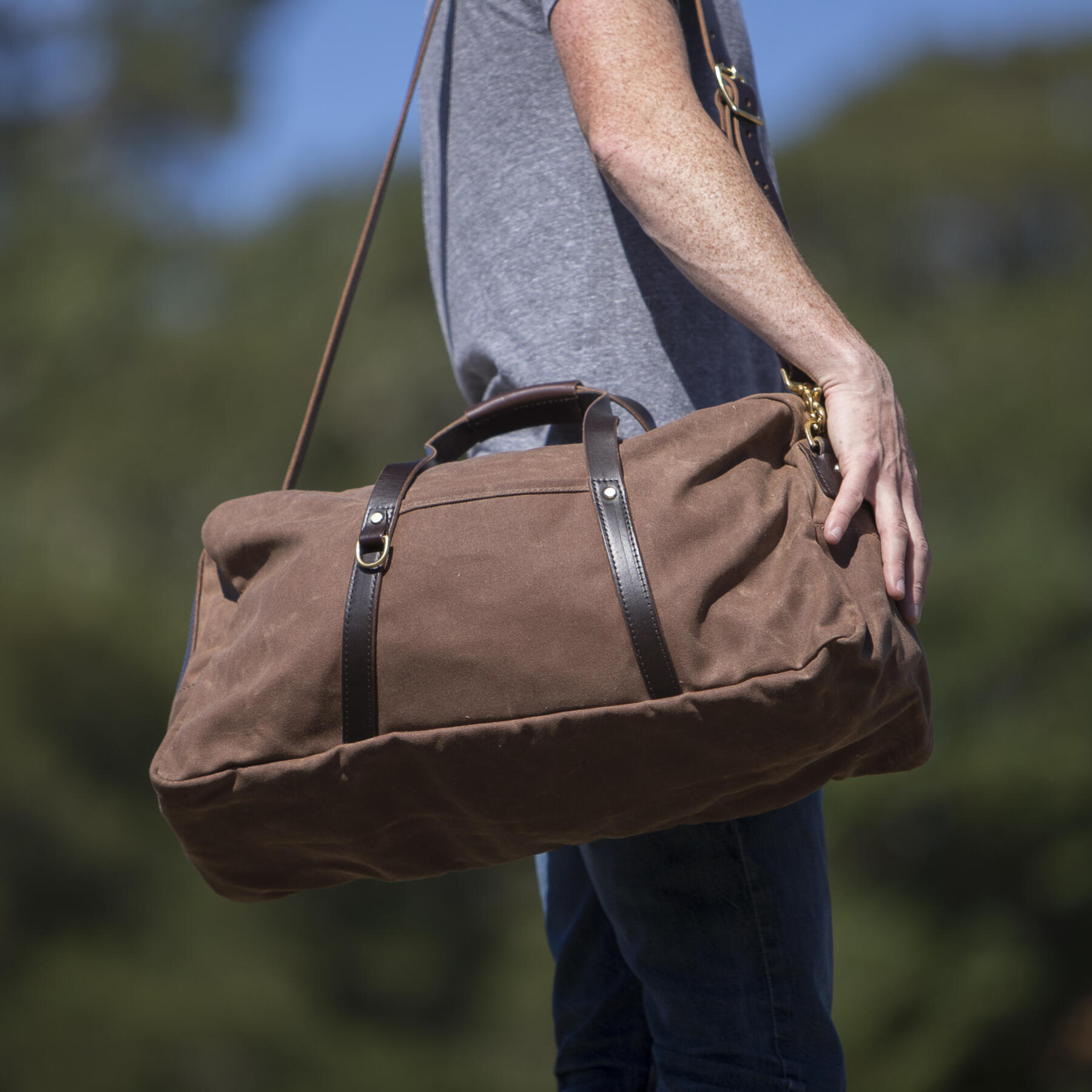 gustin classic duffel - waxed brown
