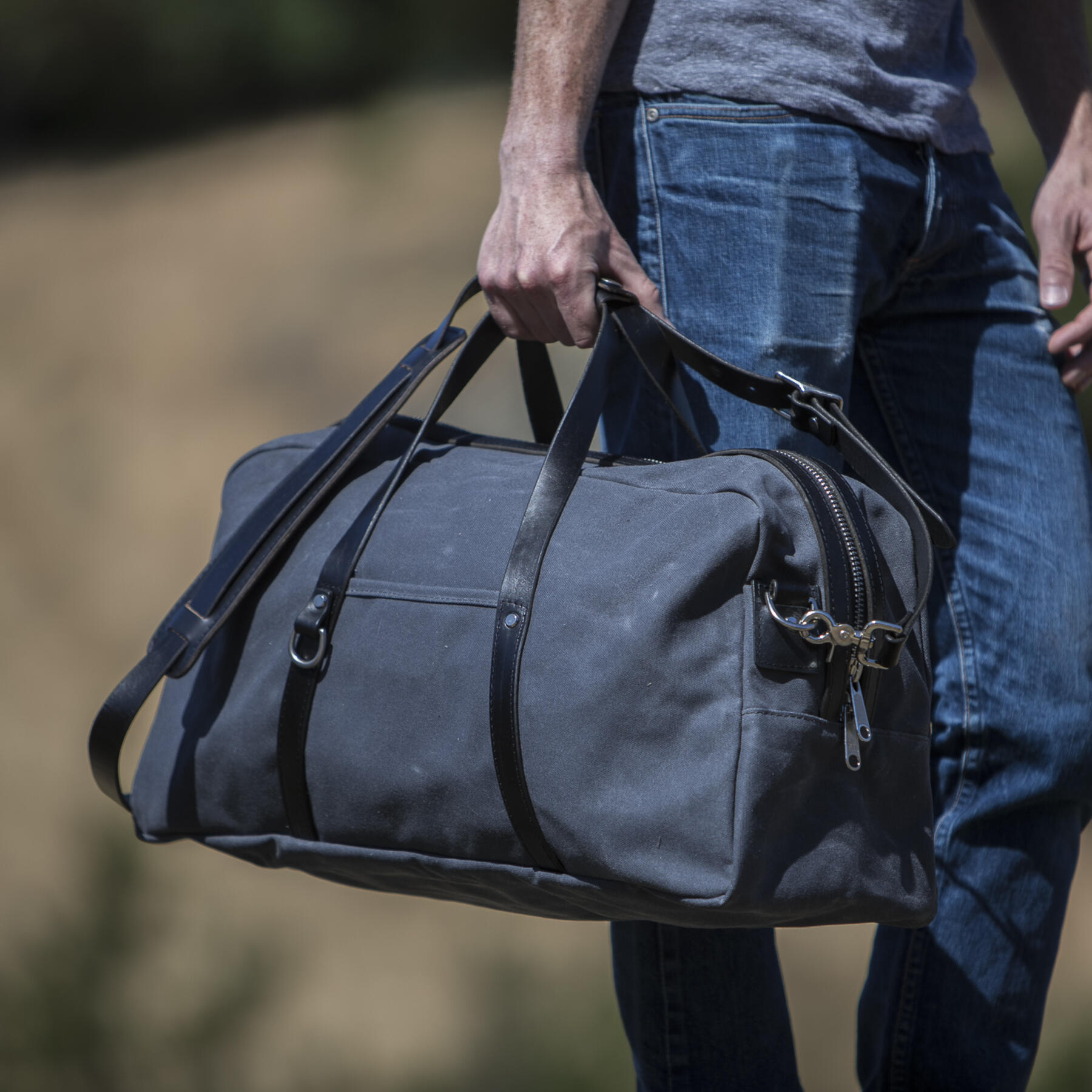 gustin classic duffel - waxed charcoal