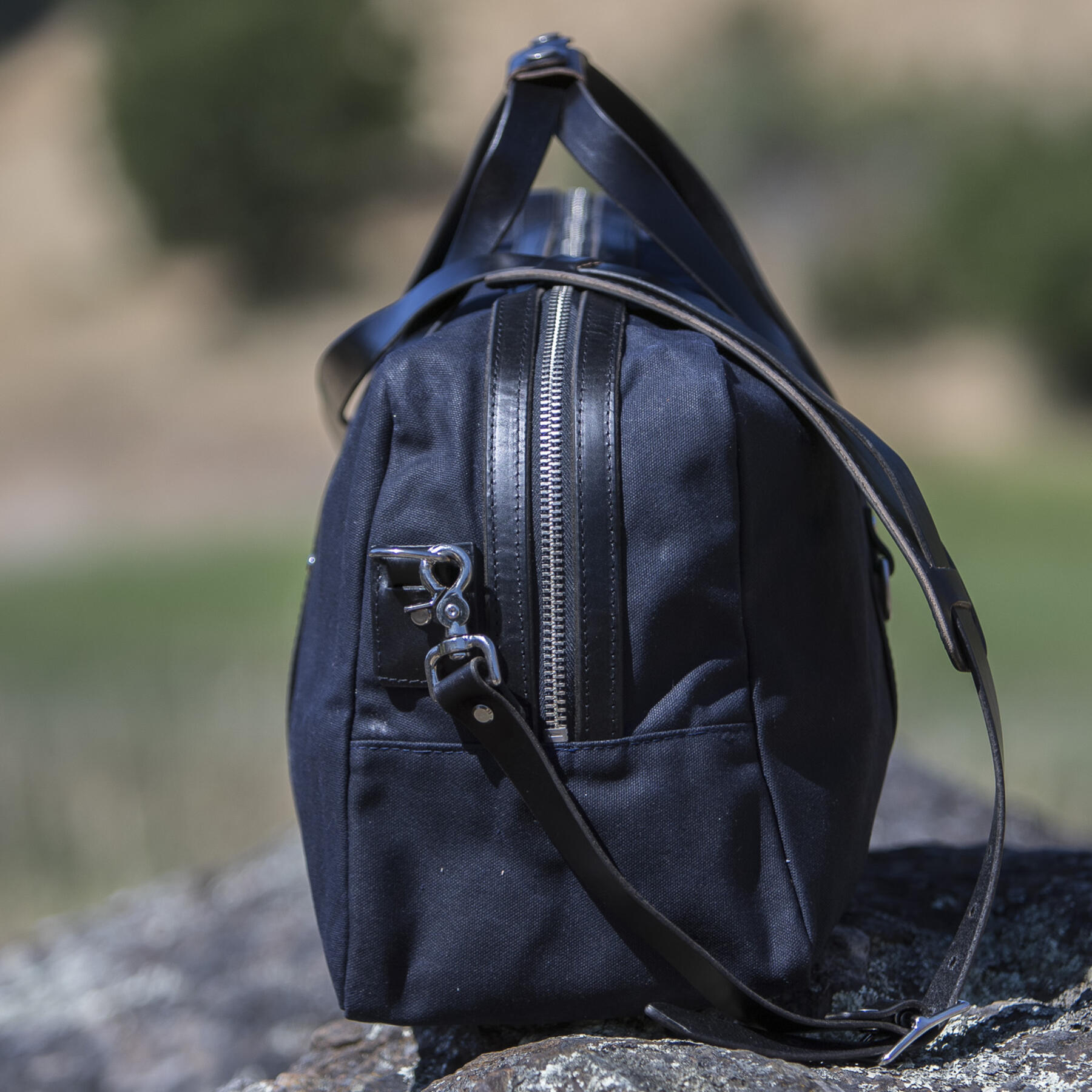 gustin classic duffel - waxed navy