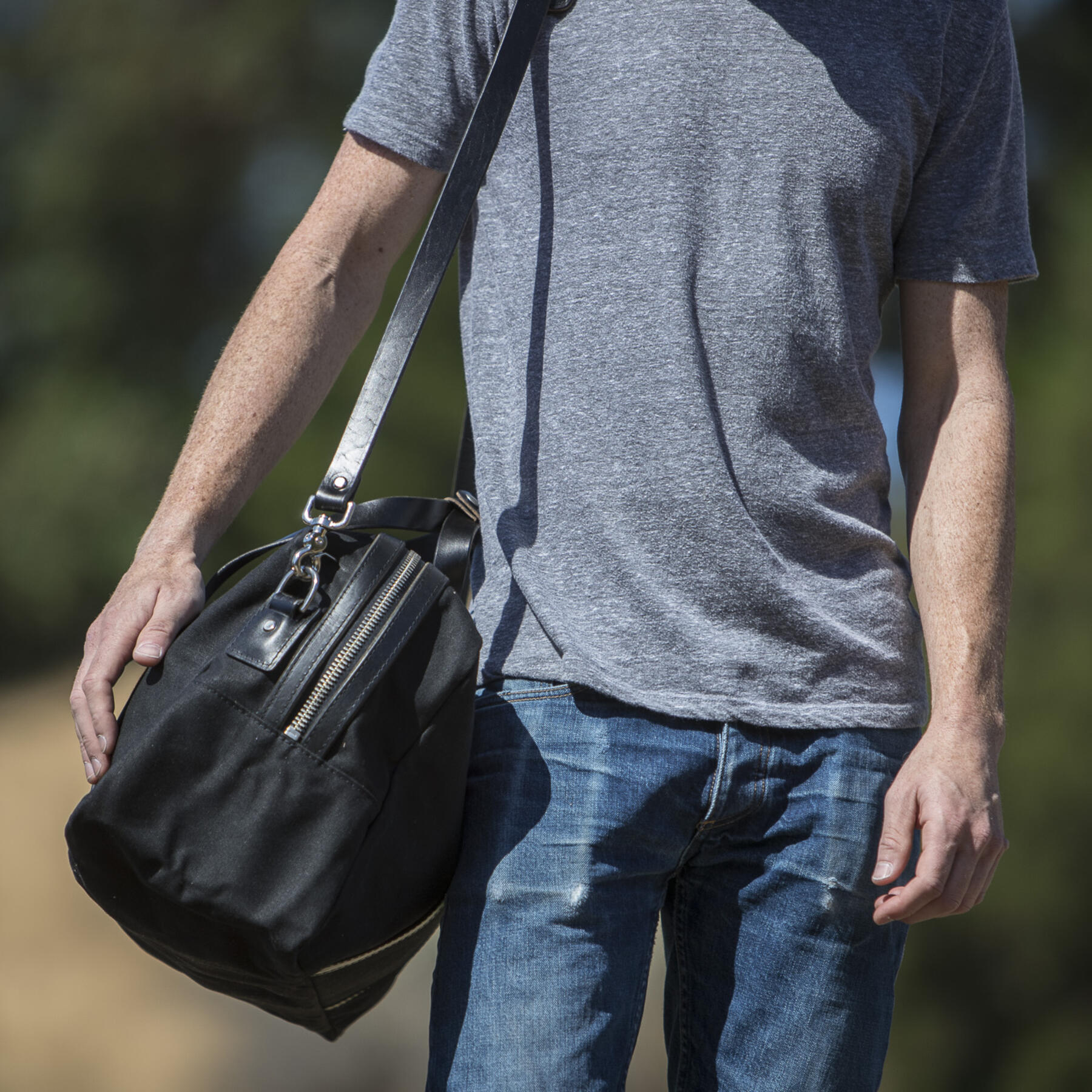 gustin classic duffel - waxed black