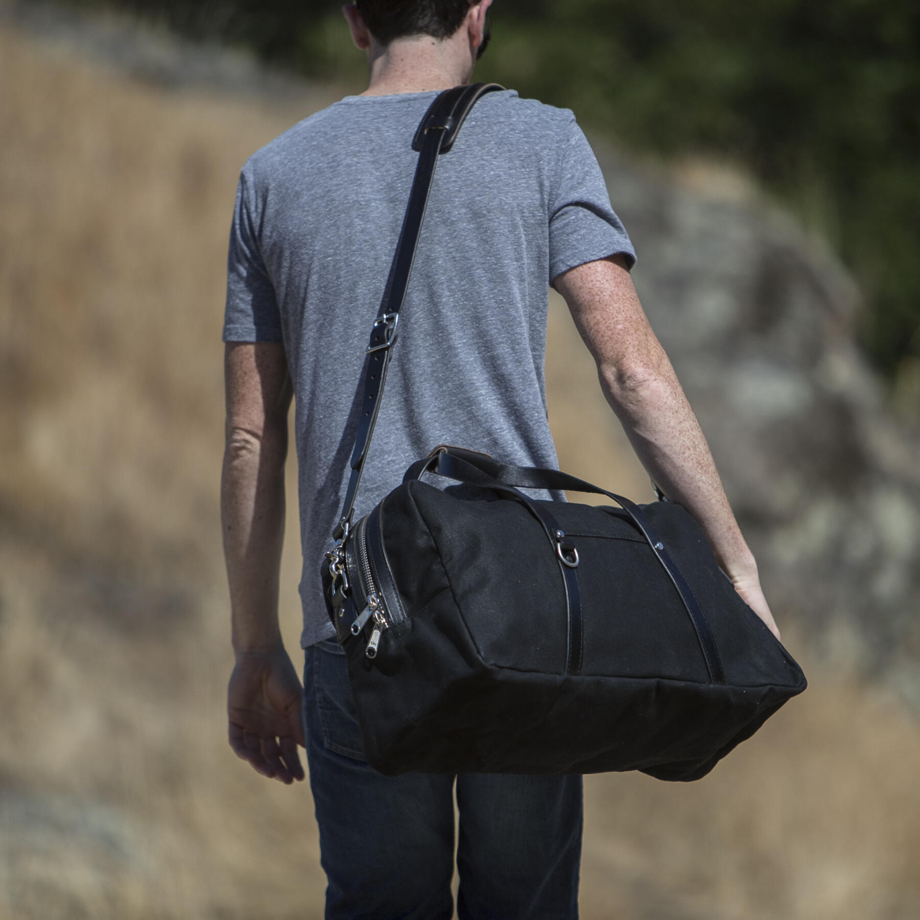 gustin classic duffel - waxed black
