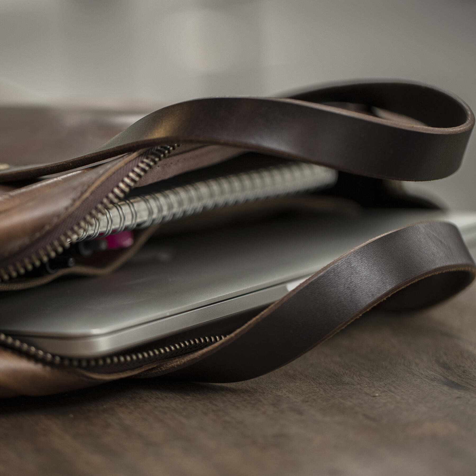 gustin horween briefcase - nut brown dublin