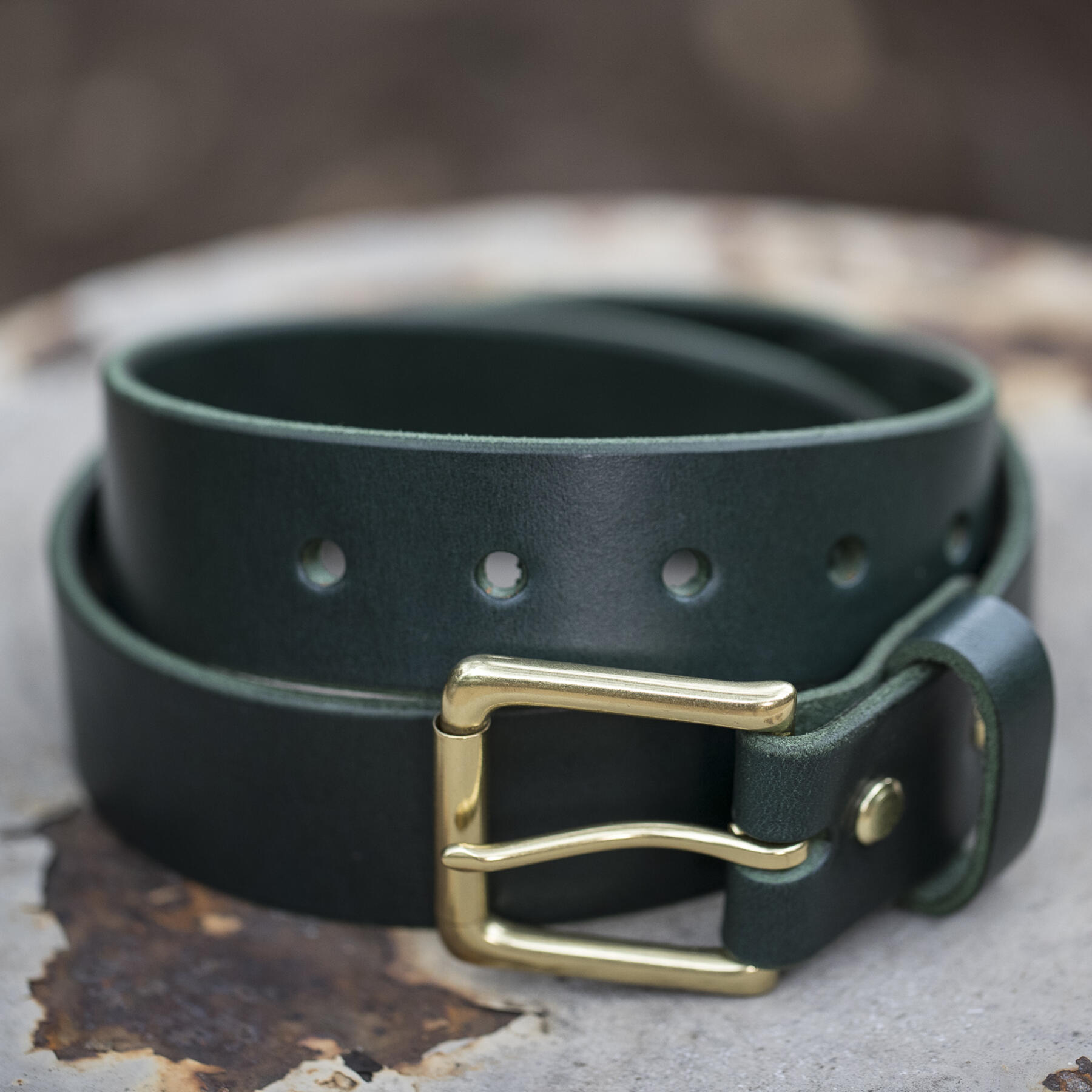 gustin horween illini latigo belt - hunter green