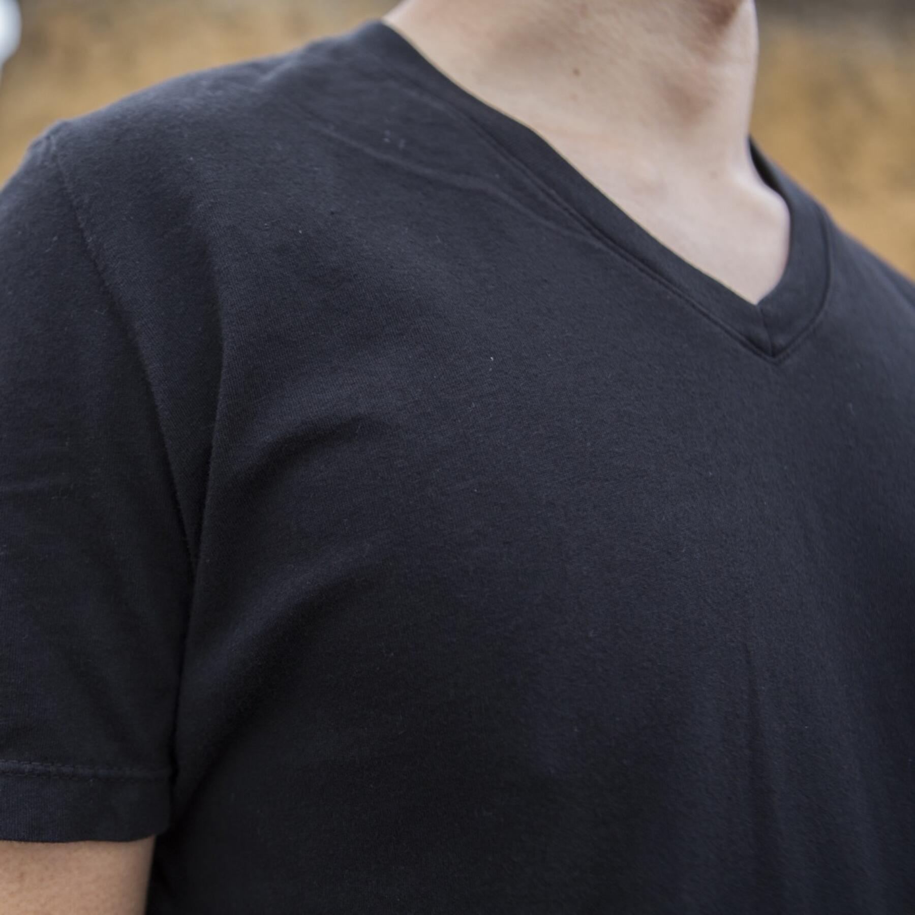 gustin usa v-neck 3 pack (white, black, heather grey)
