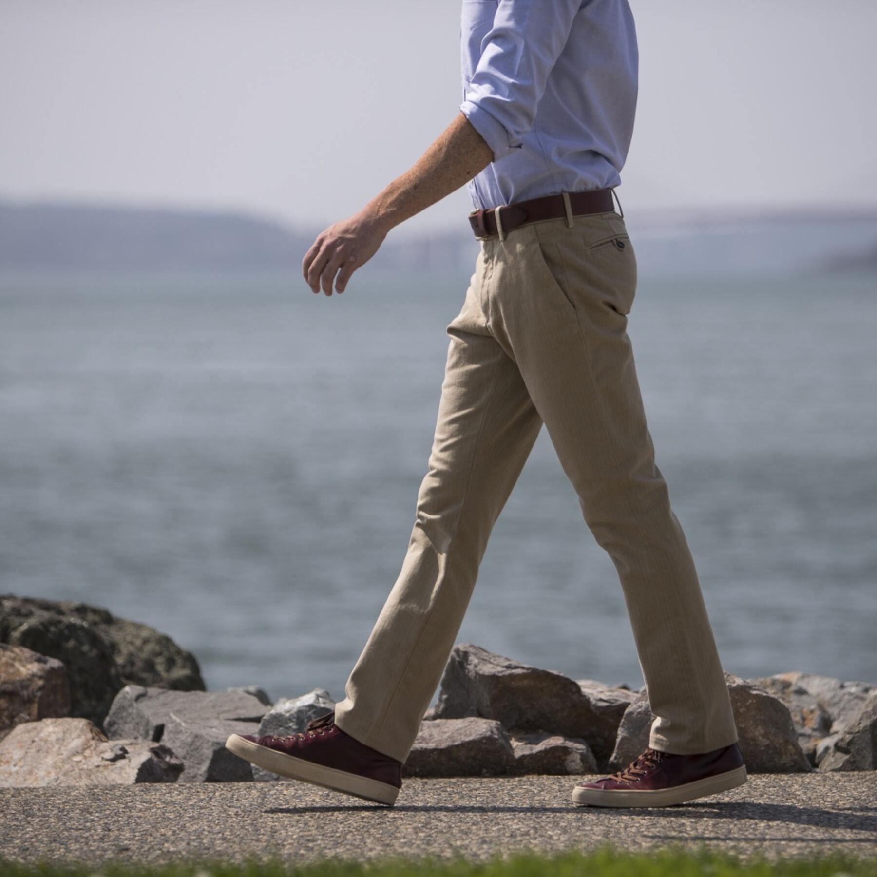 gustin #141 japan khaki herringbone chinos