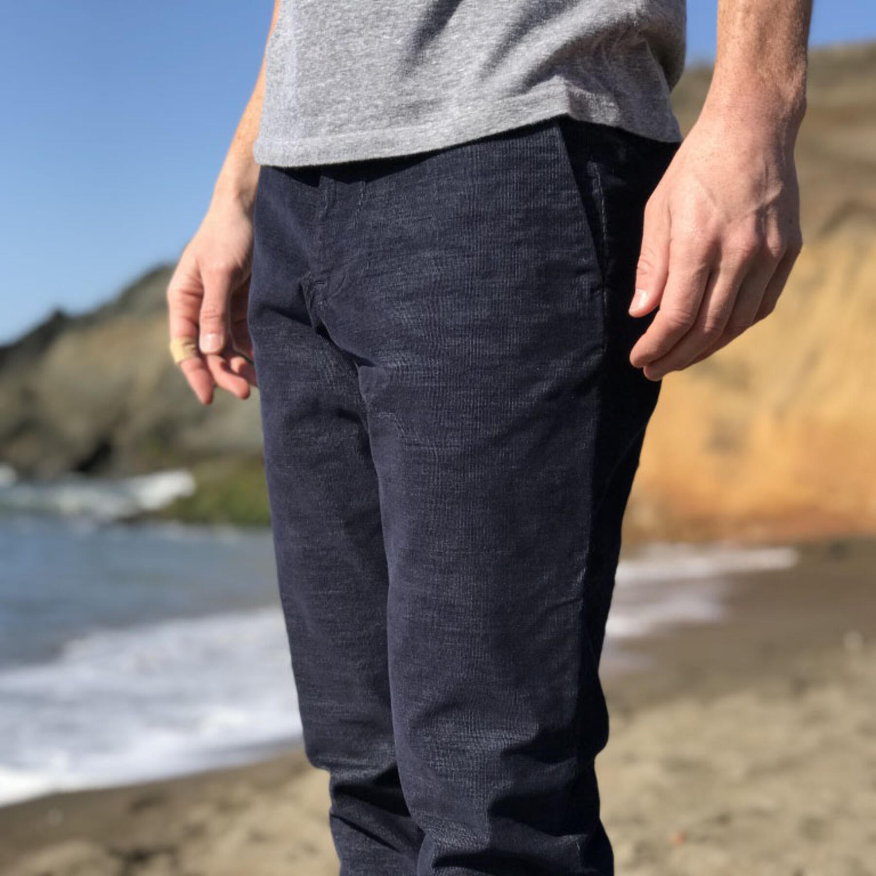 gustin #152 navy stretch corduroy chinos