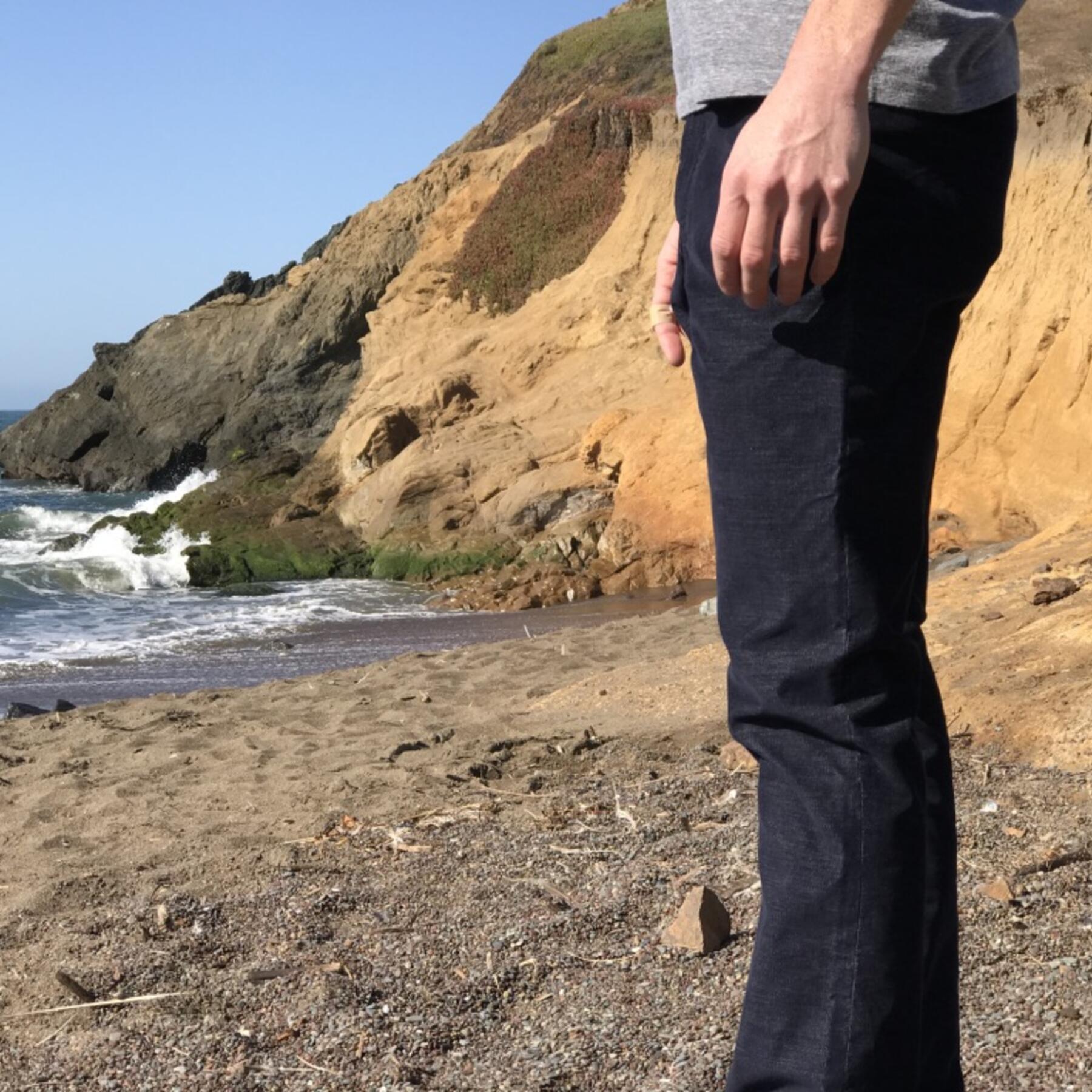 gustin #152 navy stretch corduroy chinos