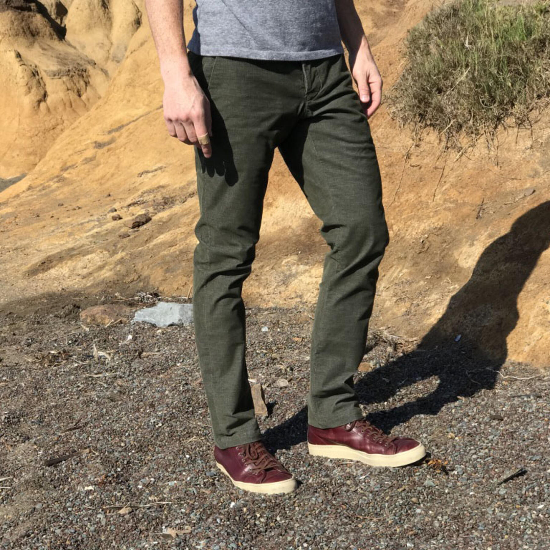 gustin #153 olive stretch corduroy chinos