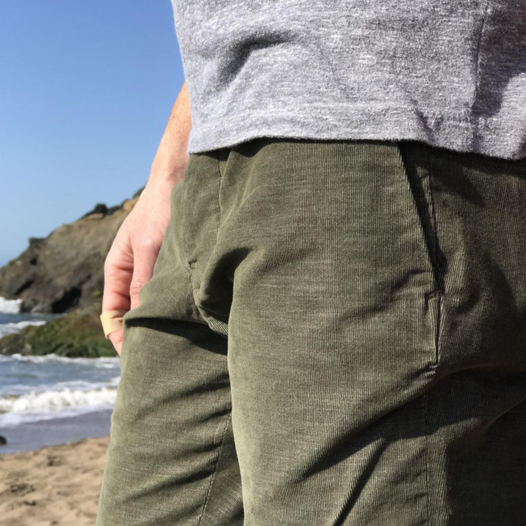 gustin #153 olive stretch corduroy chinos