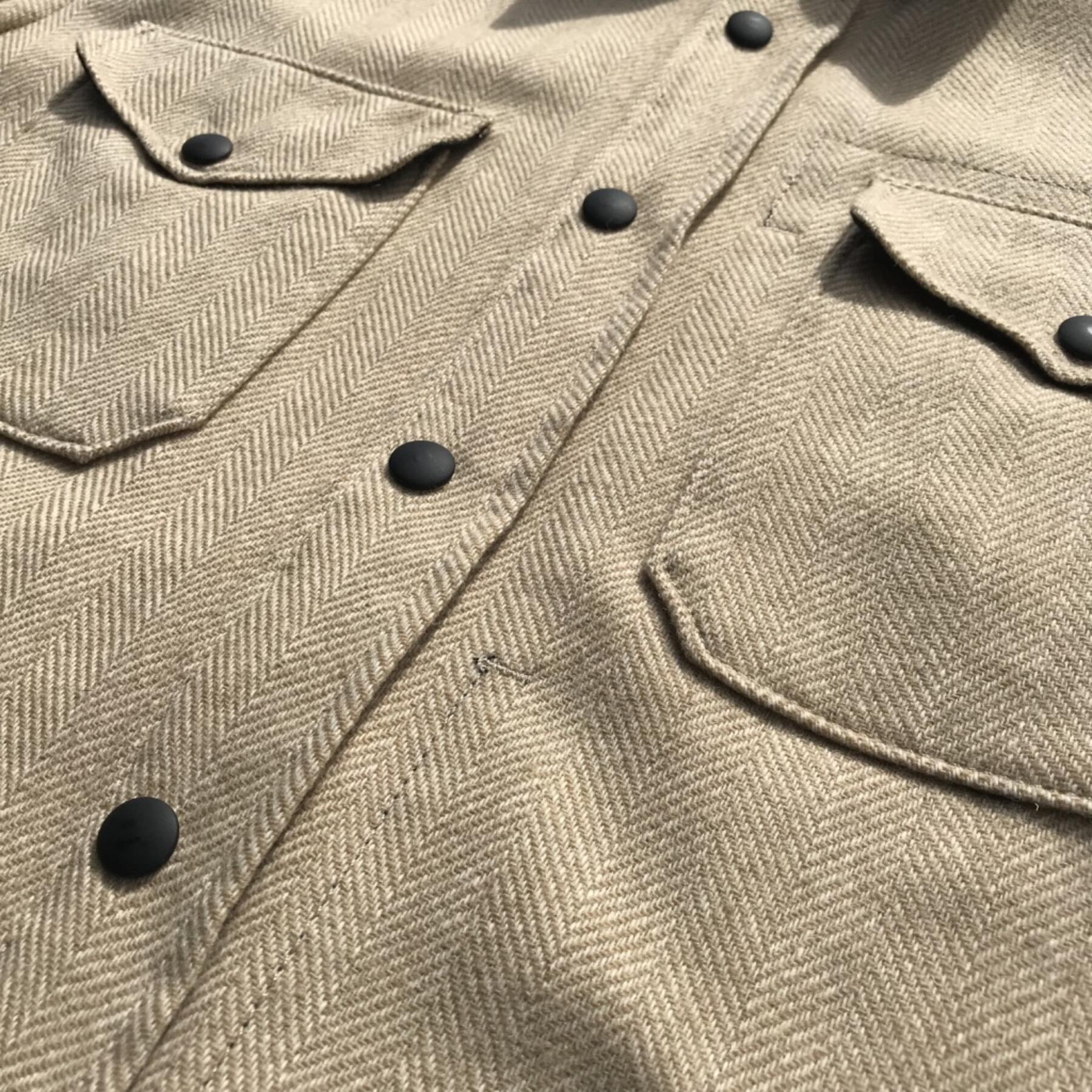 gustin woolrich camel herringbone