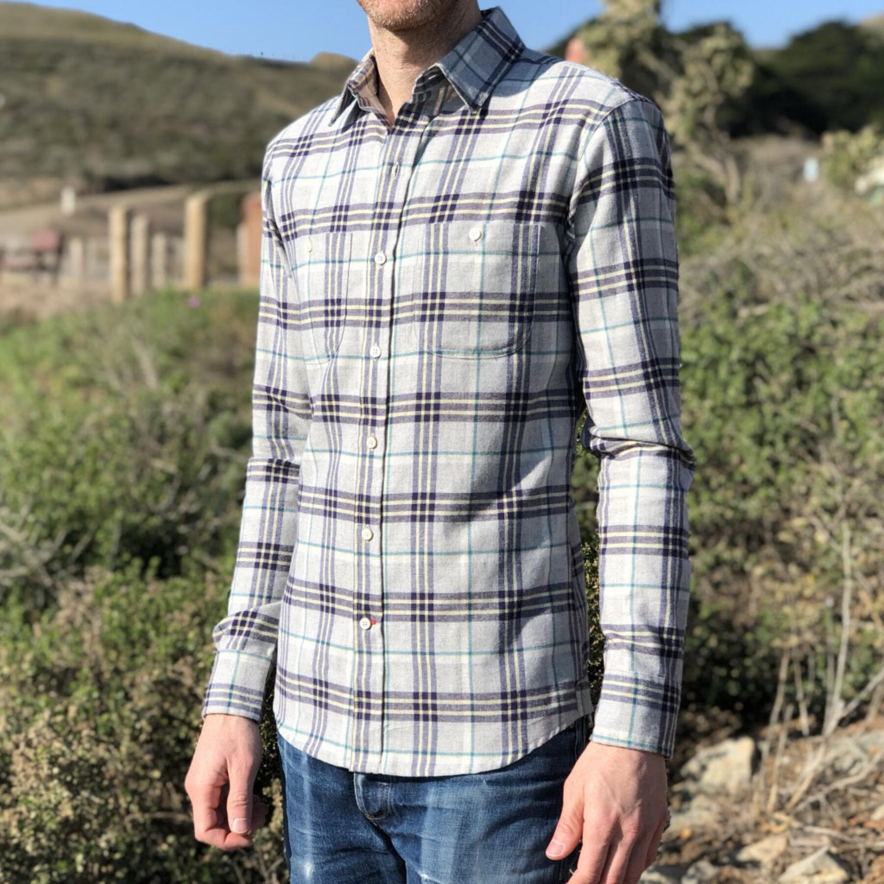 gustin #553 stone navy flannel