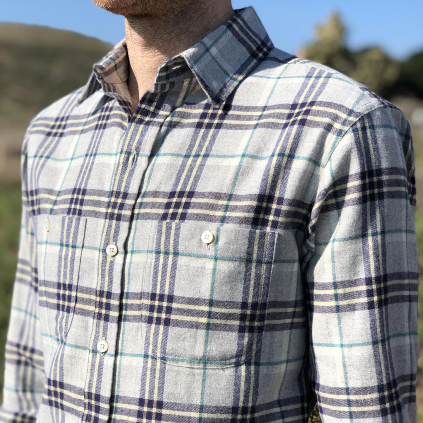 gustin #553 stone navy flannel