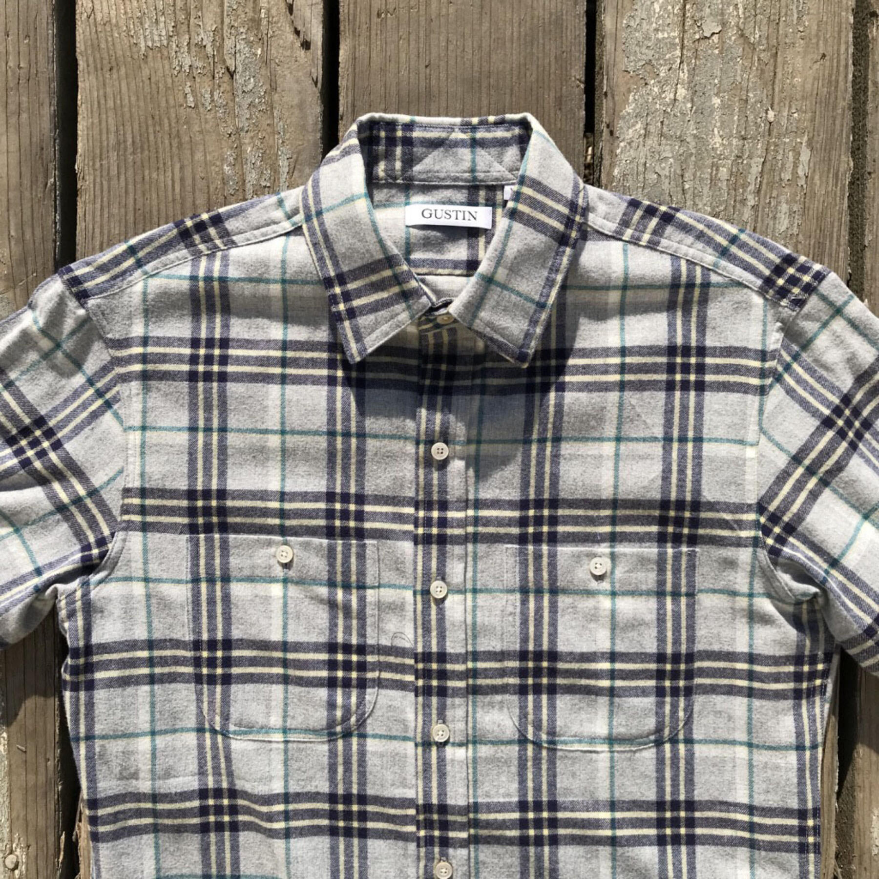 gustin #553 stone navy flannel