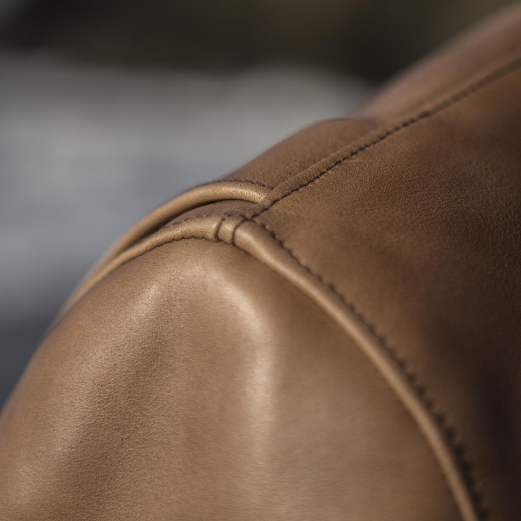 gustin the l3 - horween chromexcel natural