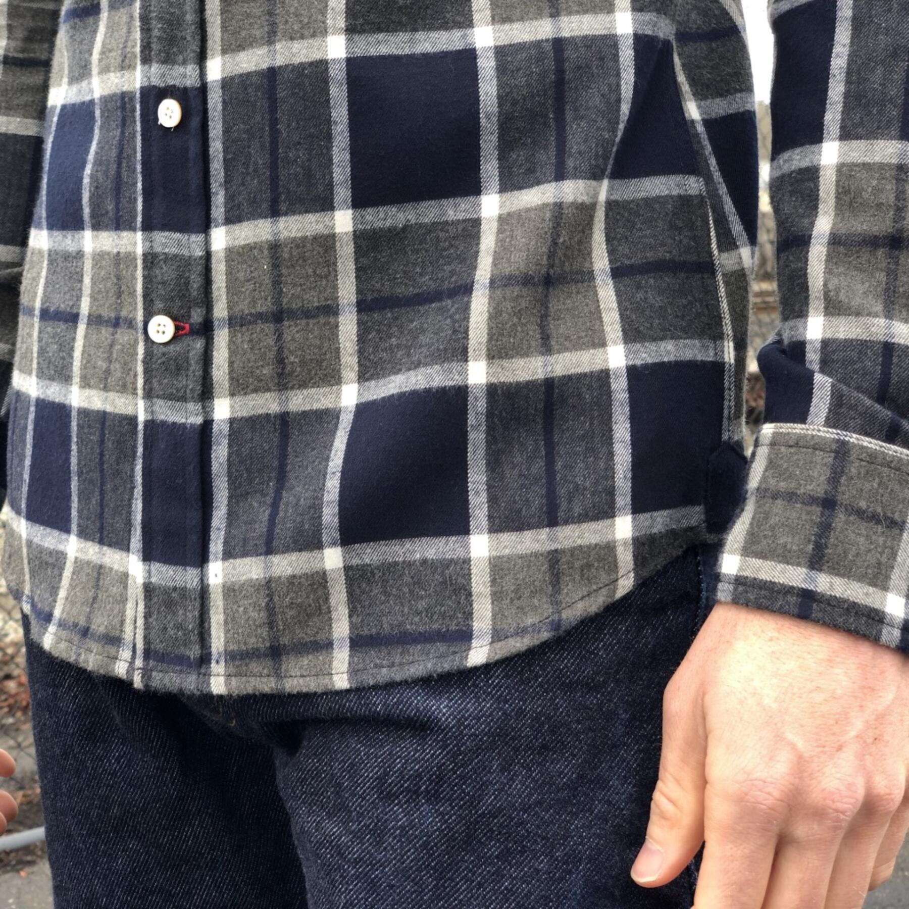 gustin #557 indigo charcoal flannel