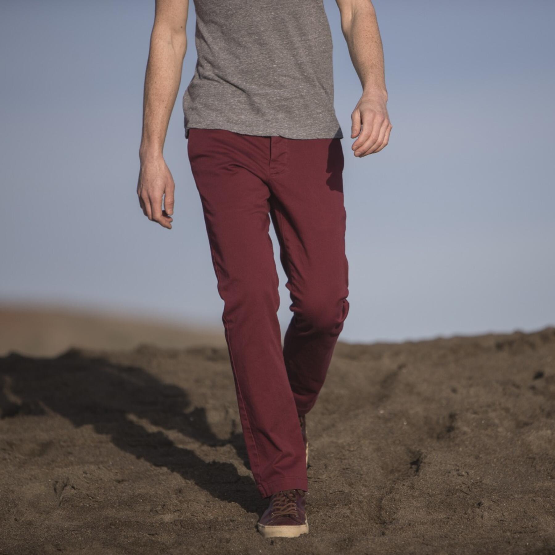 gustin #161 deep red stretch chinos