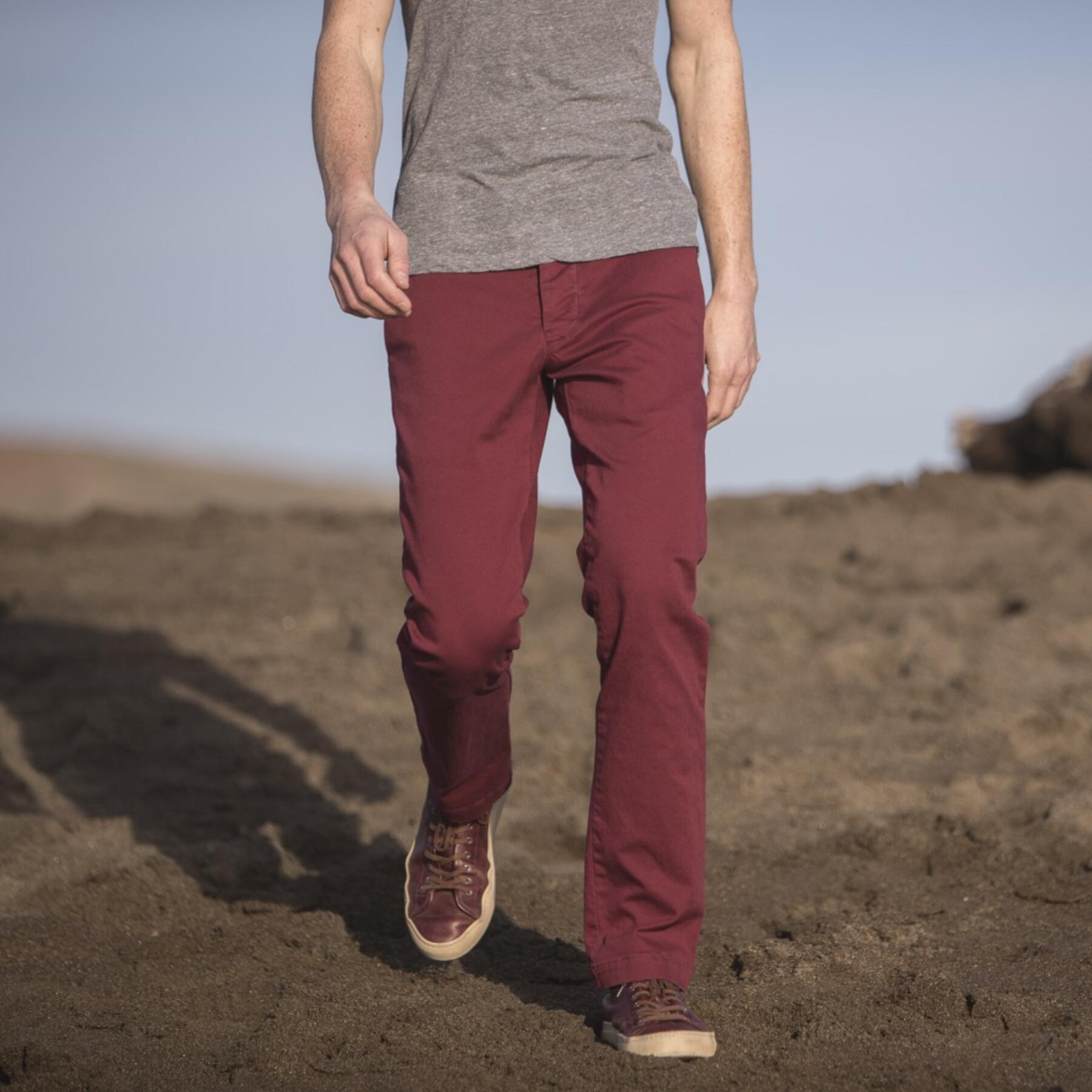 gustin #161 deep red stretch chinos