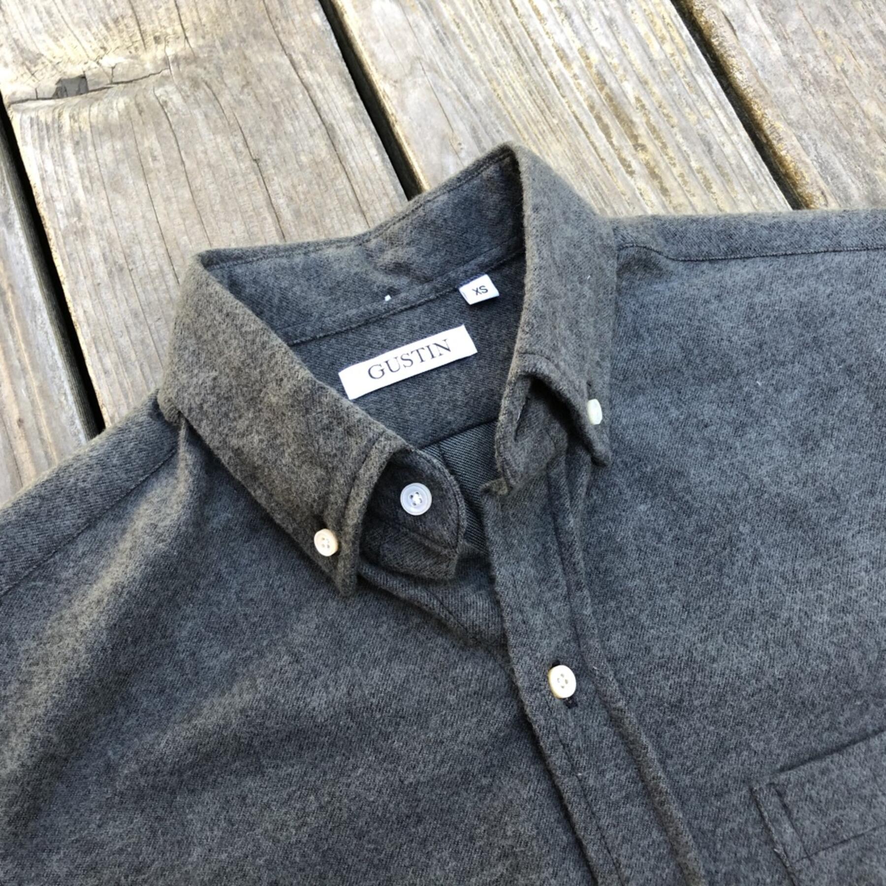 gustin #566 greyxblack flannel