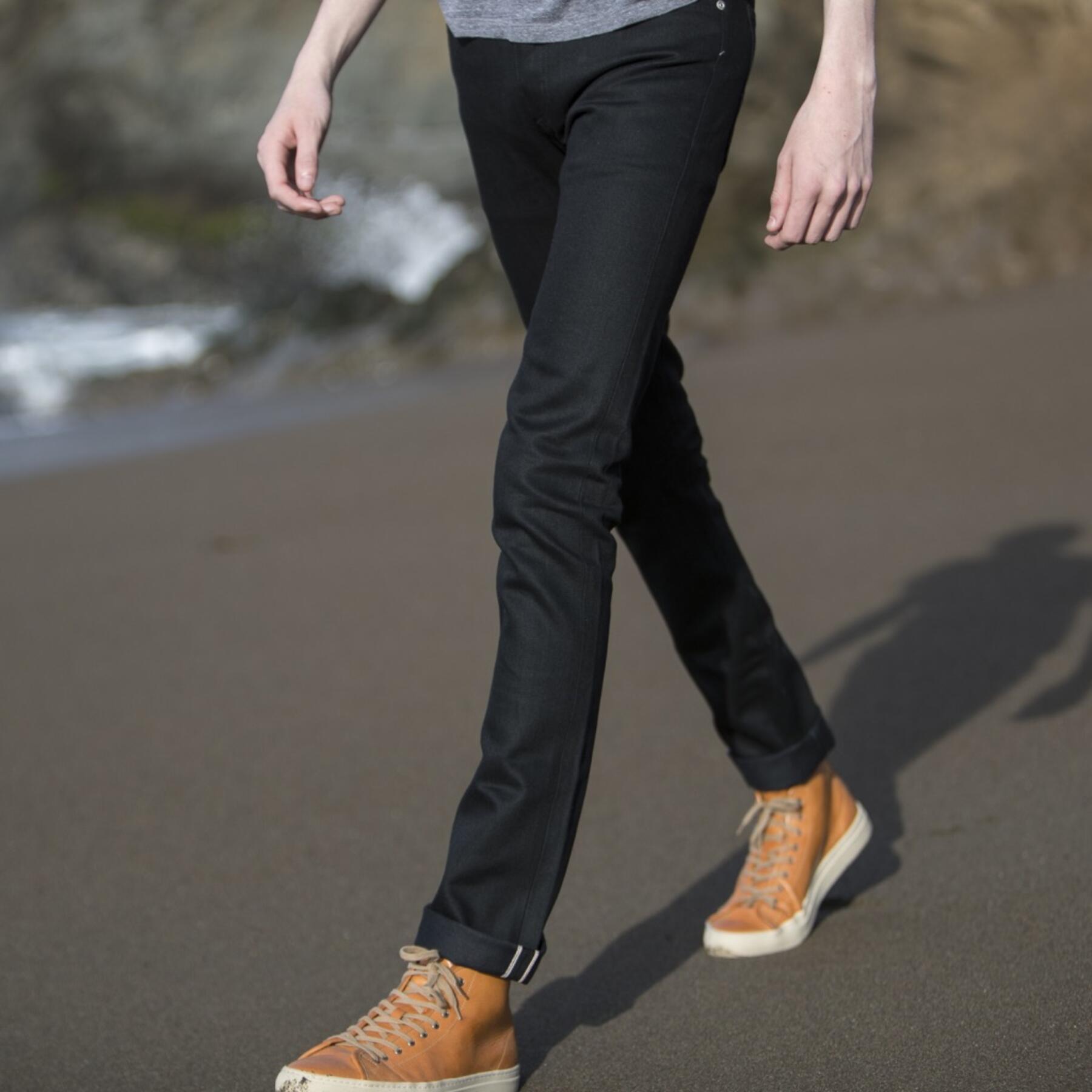 gustin #286 black x black stretch
