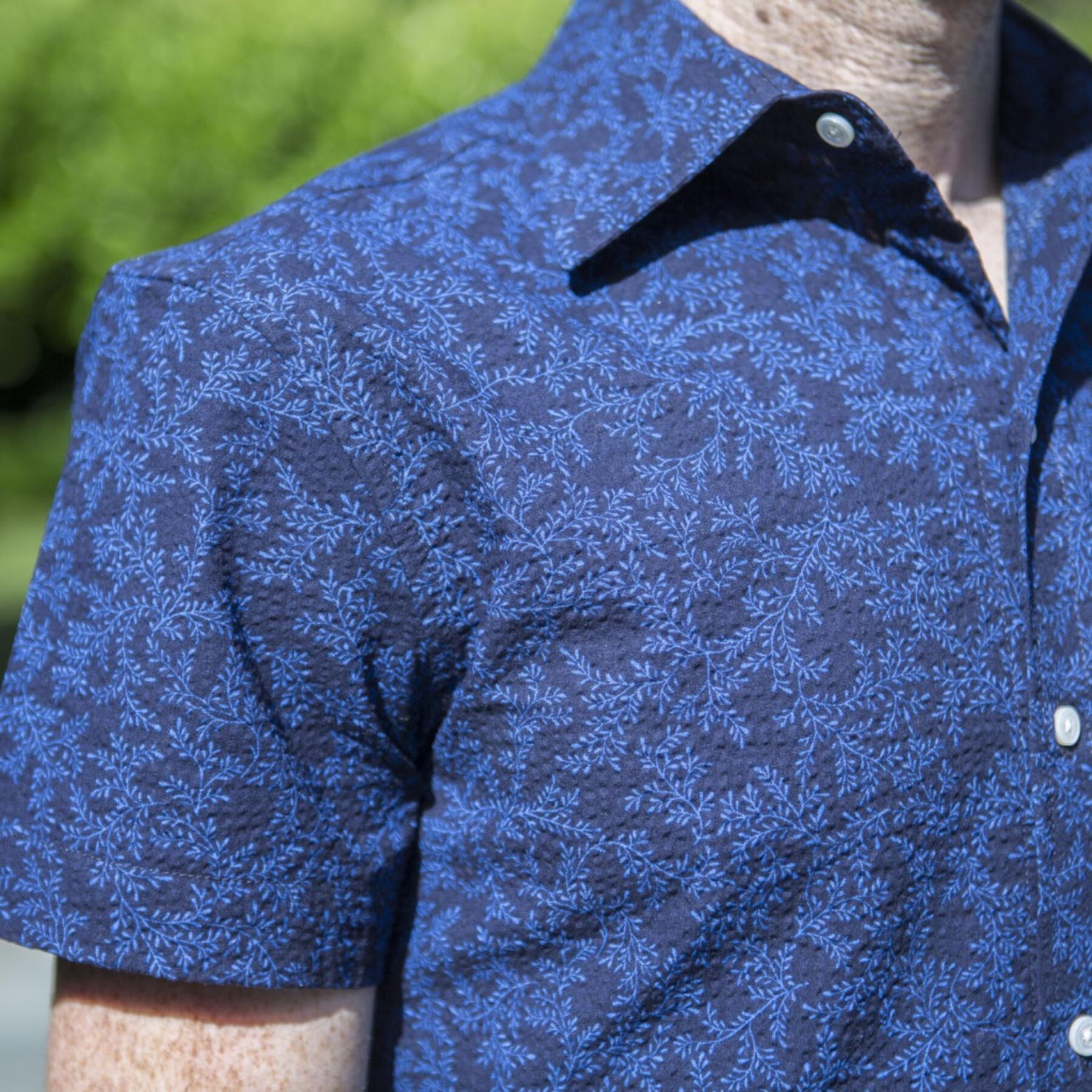 gustin #582 navy royal vines seersucker