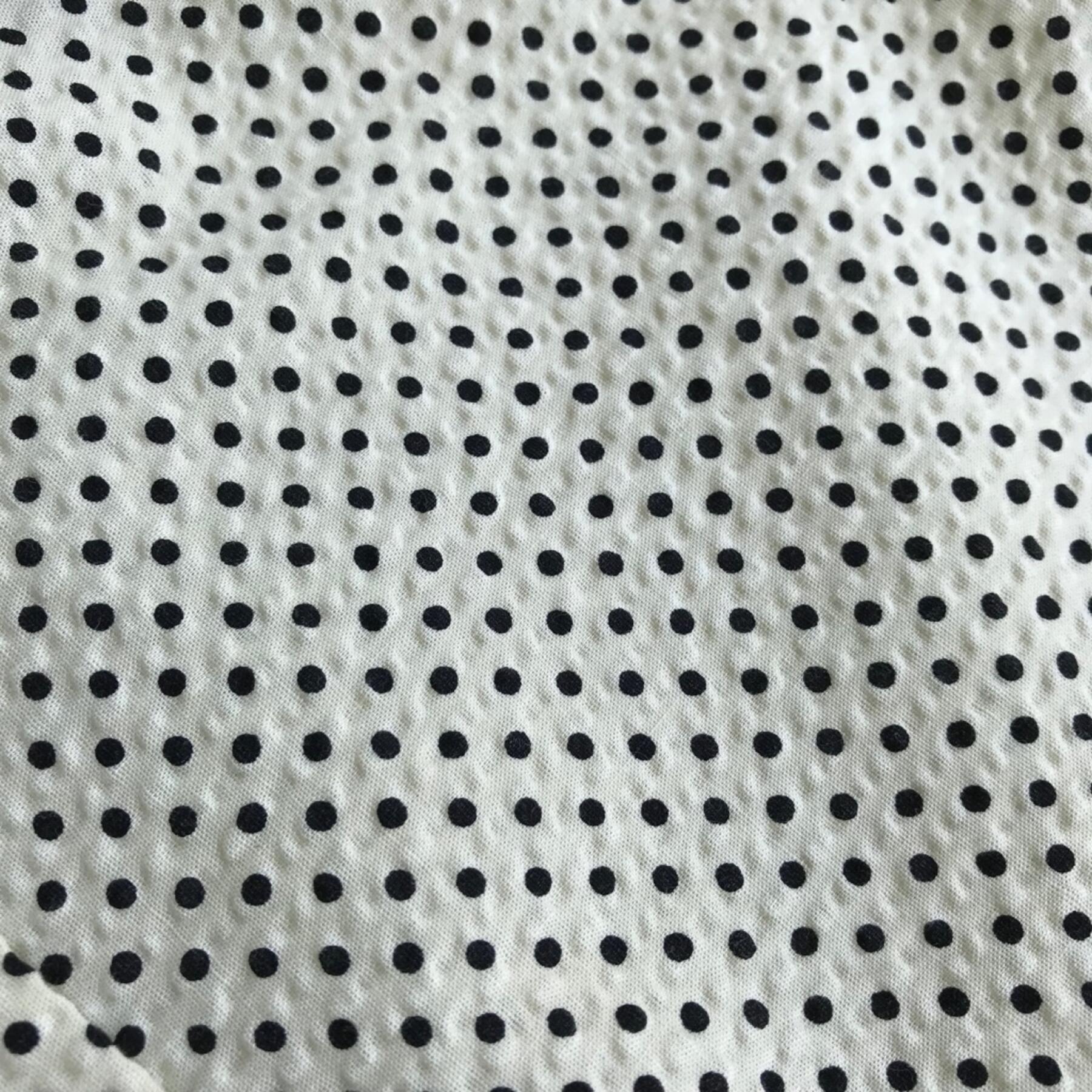gustin #600 cream dot seersucker