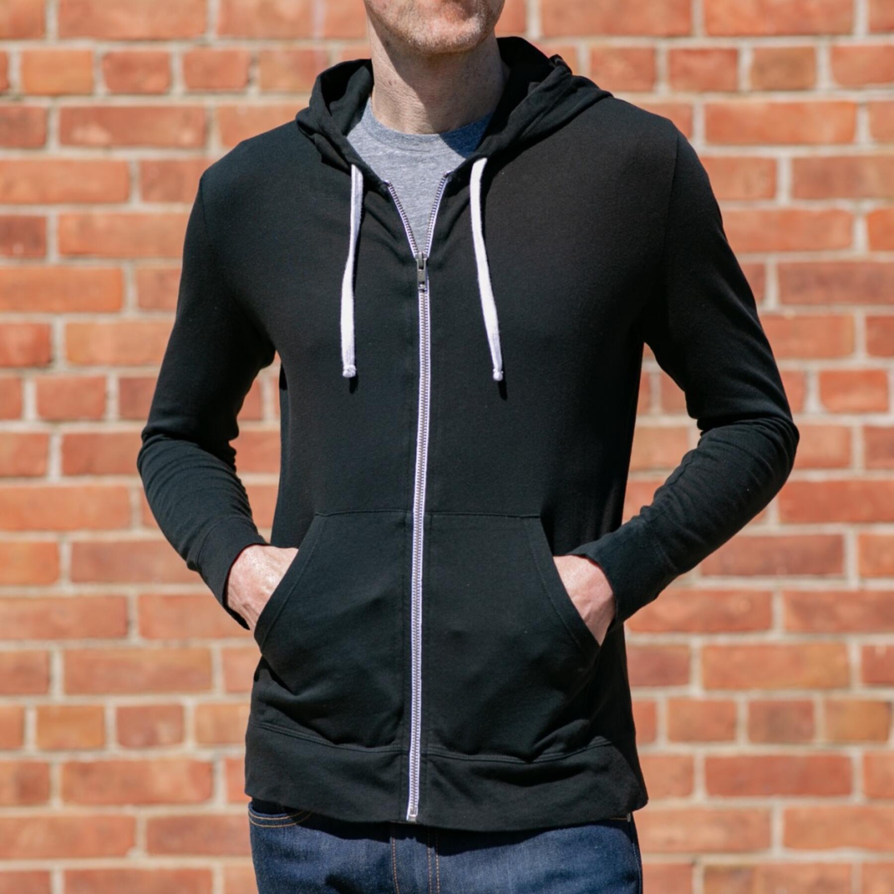 gustin superlight zip hoodie - black