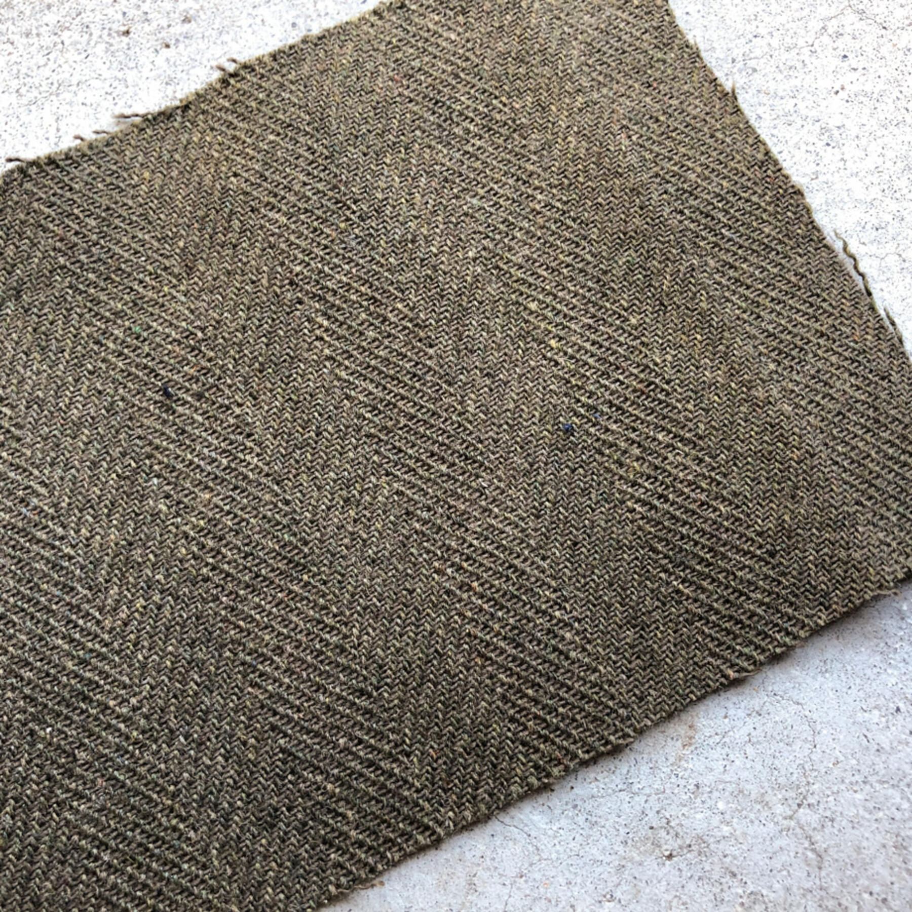 gustin #187 japan wool herringbone chinos - olive