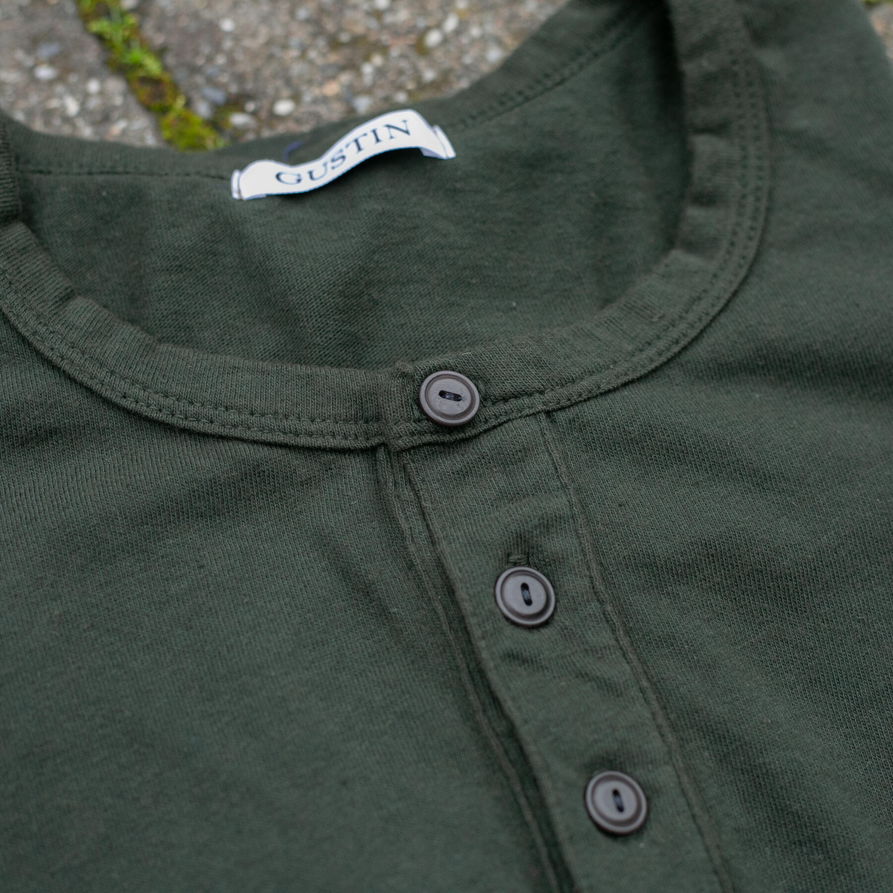 gustin short sleeve henley - dark olive