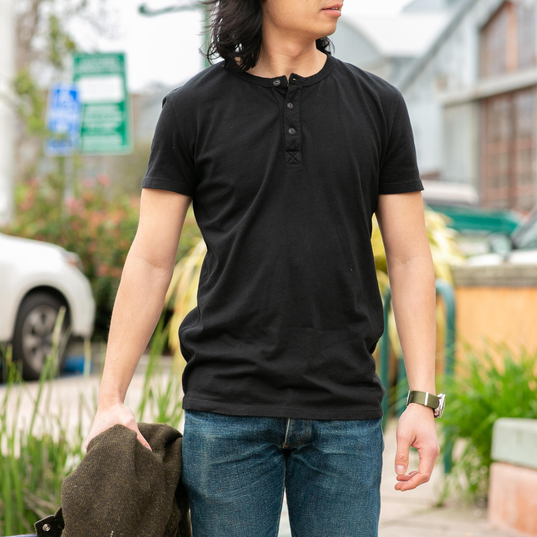 gustin short sleeve henley - black