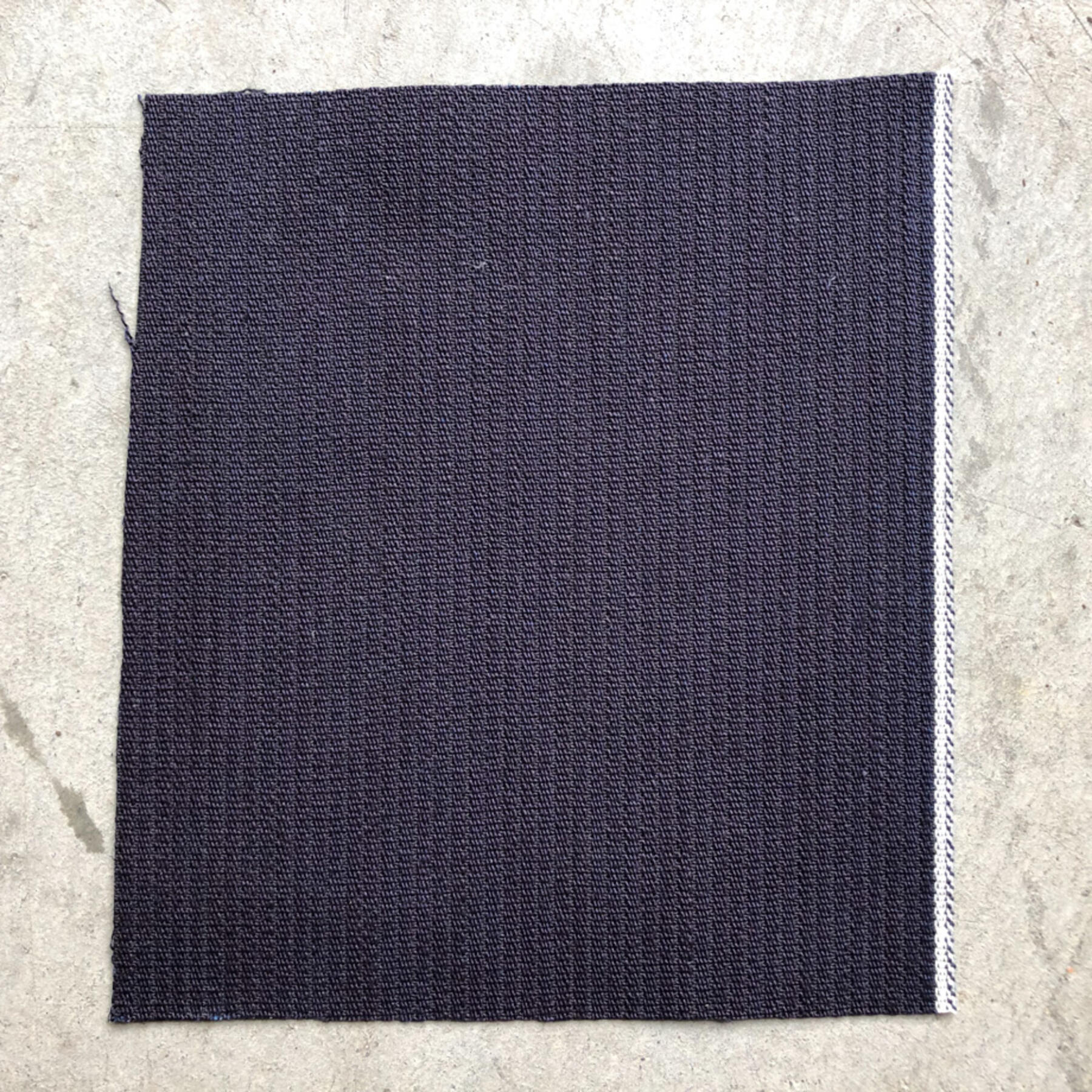 gustin #422 italy indigoxblack selvedge bedford corduroy