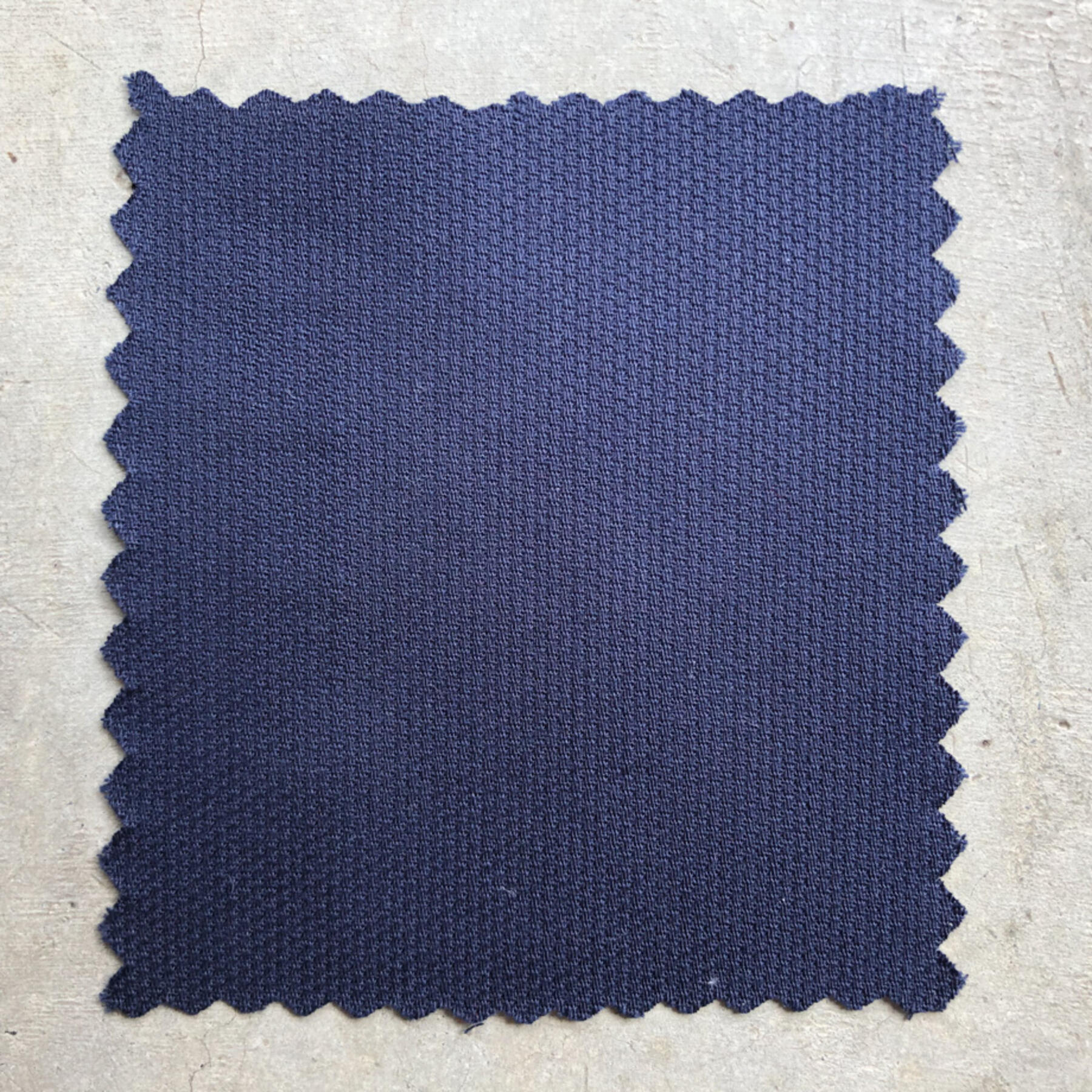 gustin #646 navy pique