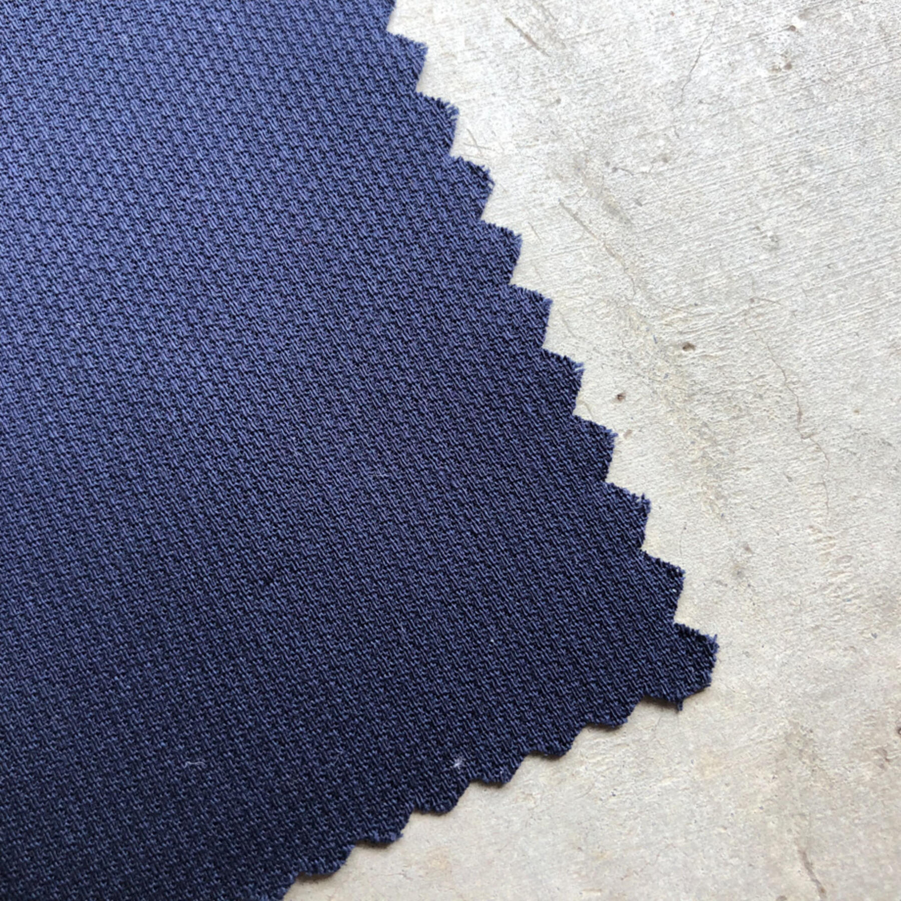 gustin #646 navy pique