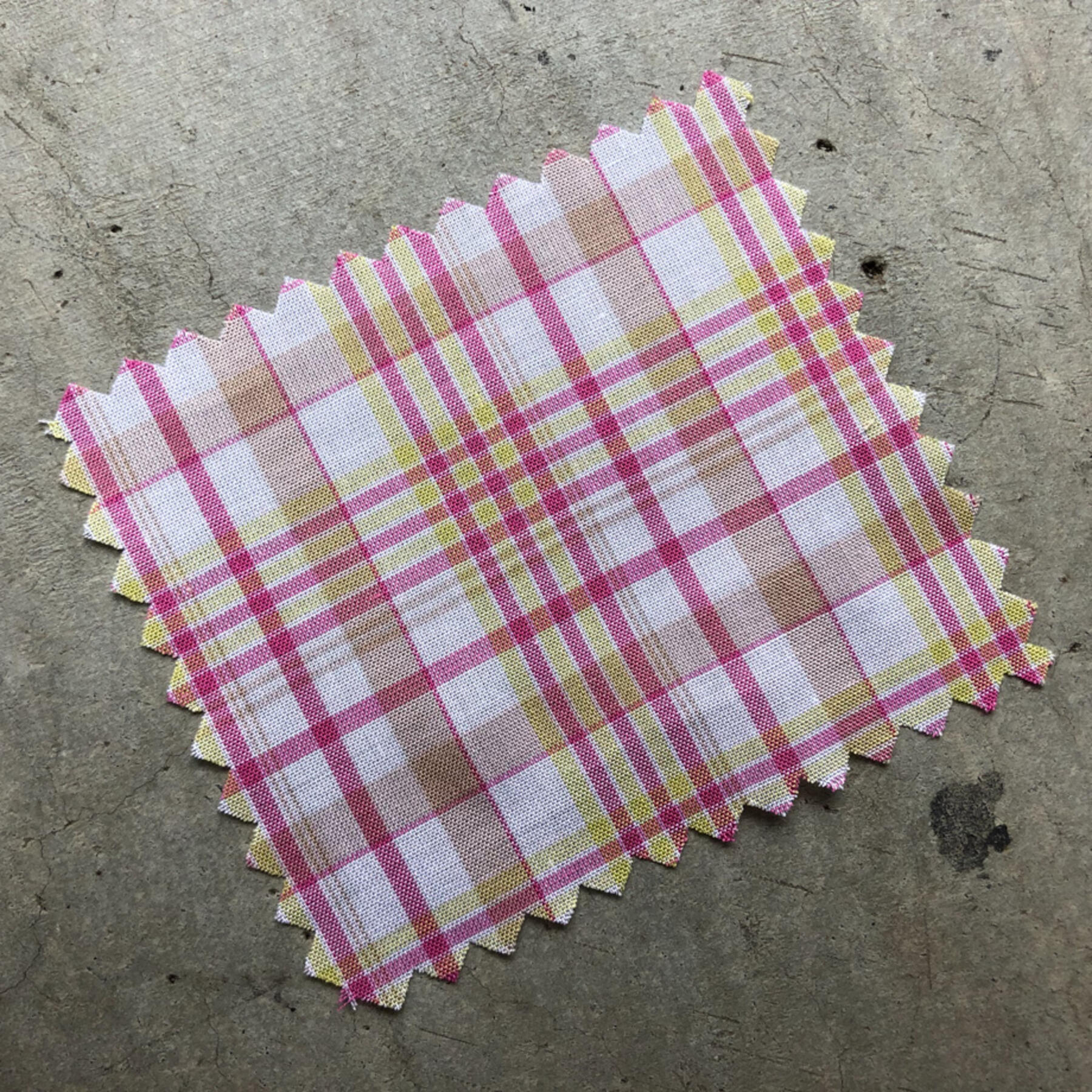gustin #650 pink spring plaid