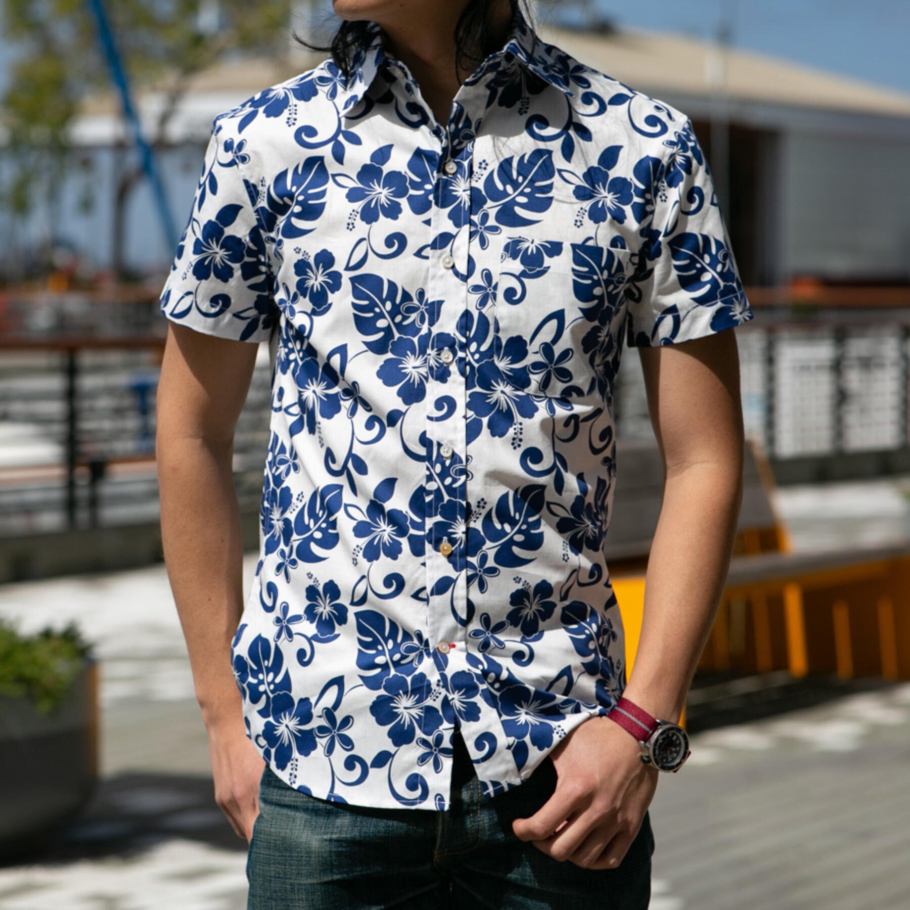 gustin #677 white blue floral short sleeve shirt