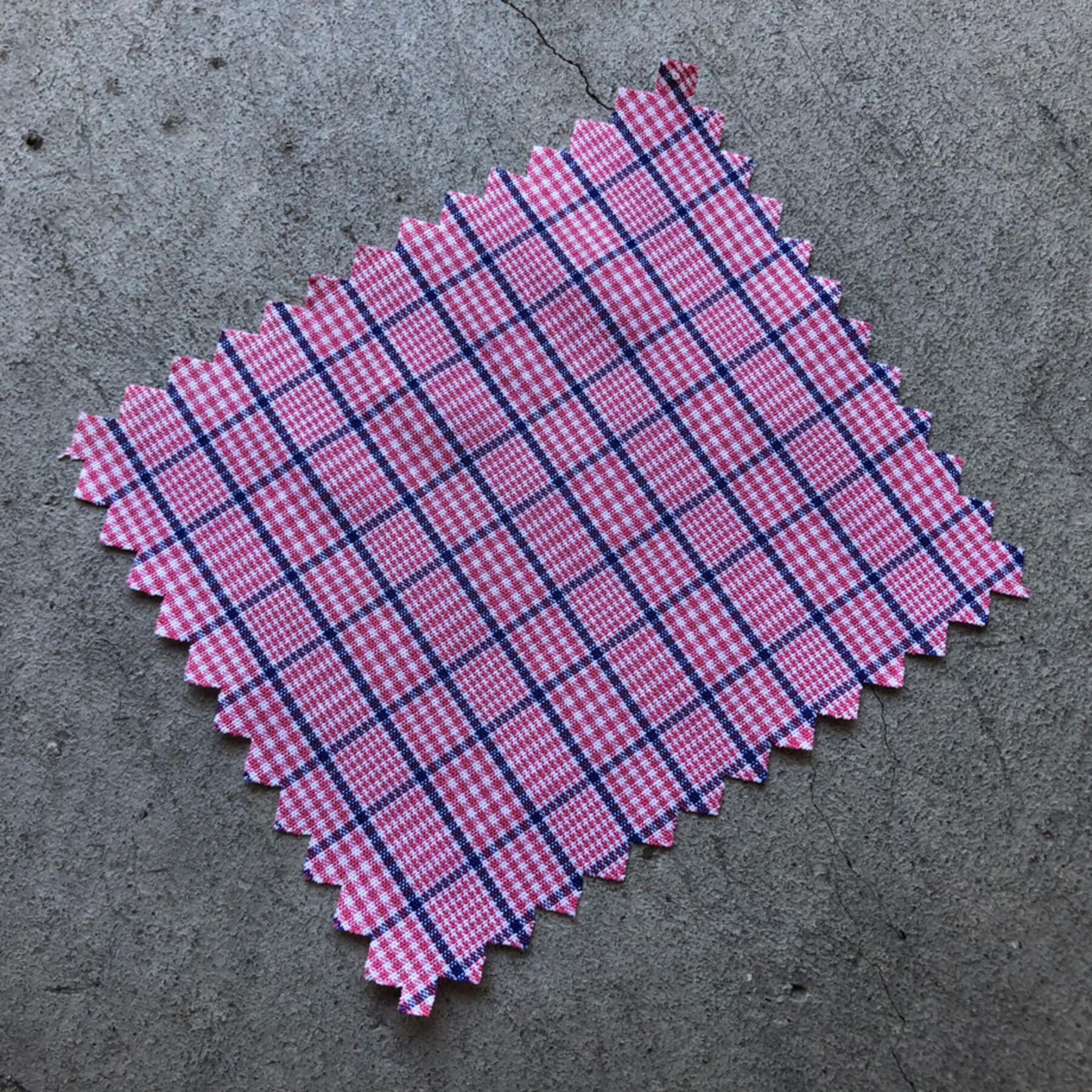 gustin #664 pink micro grid