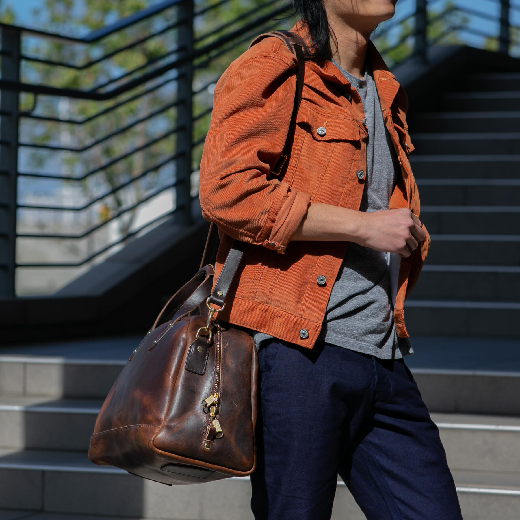 gustin the overnighter - horween nut brown dublin
