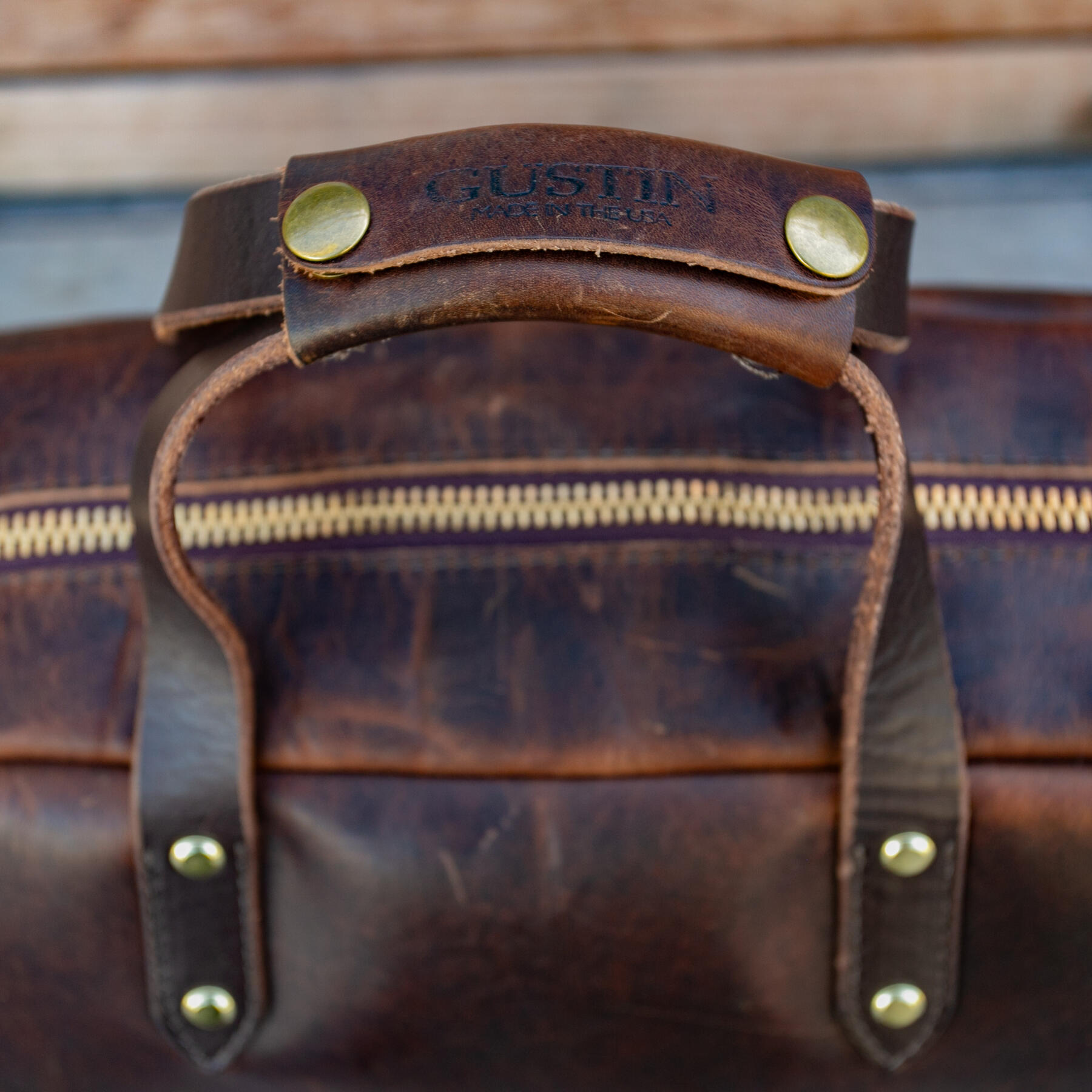 gustin the overnighter - horween nut brown dublin