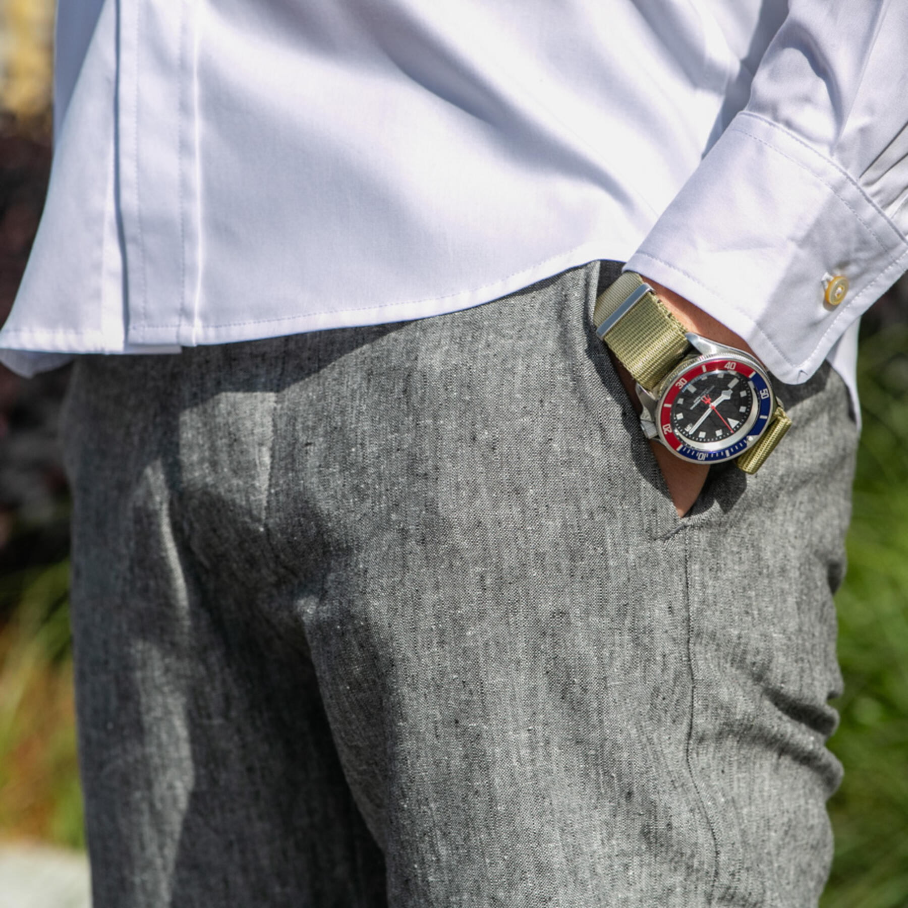 gustin #193 black linen chambray chinos