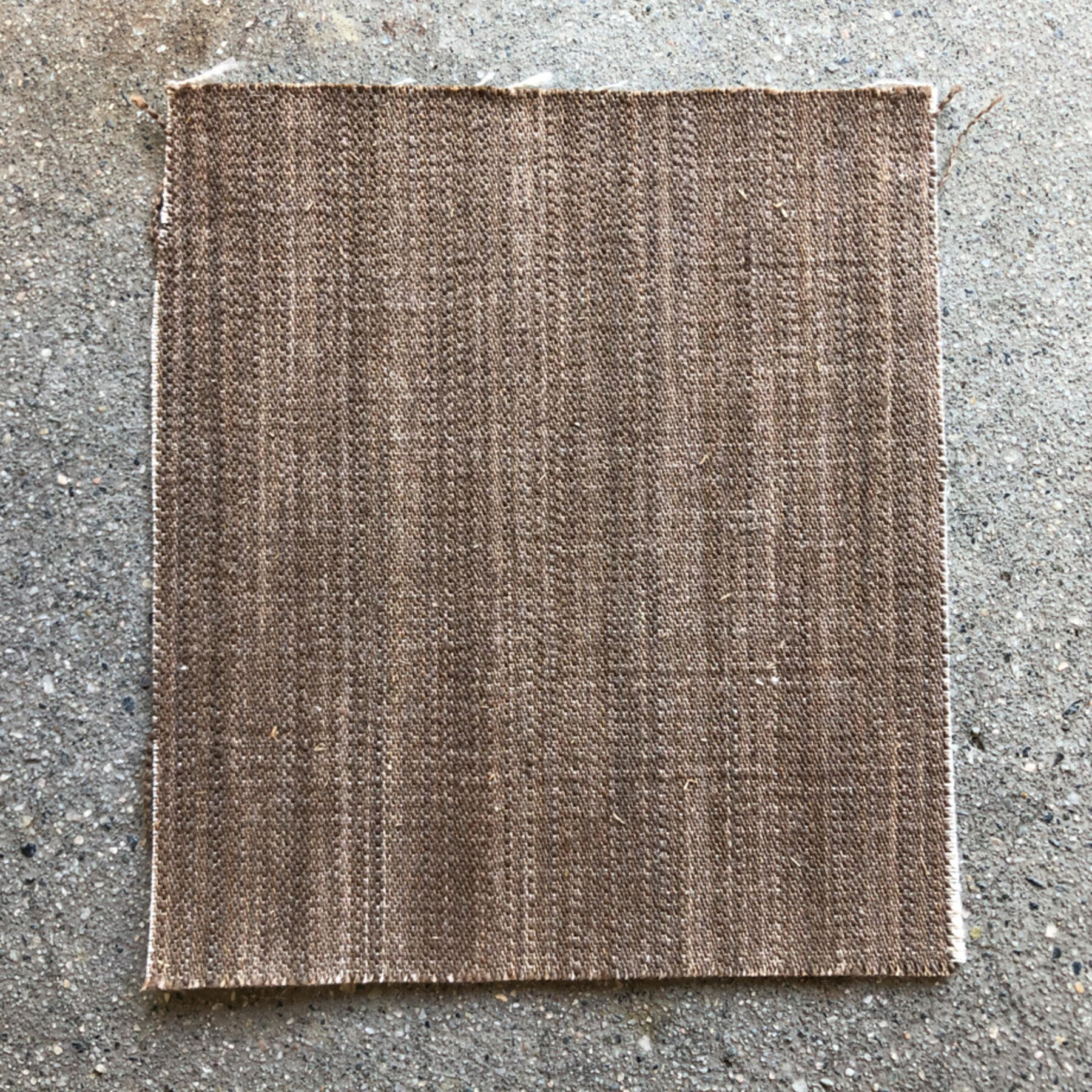 gustin #430 umber linen selvedge